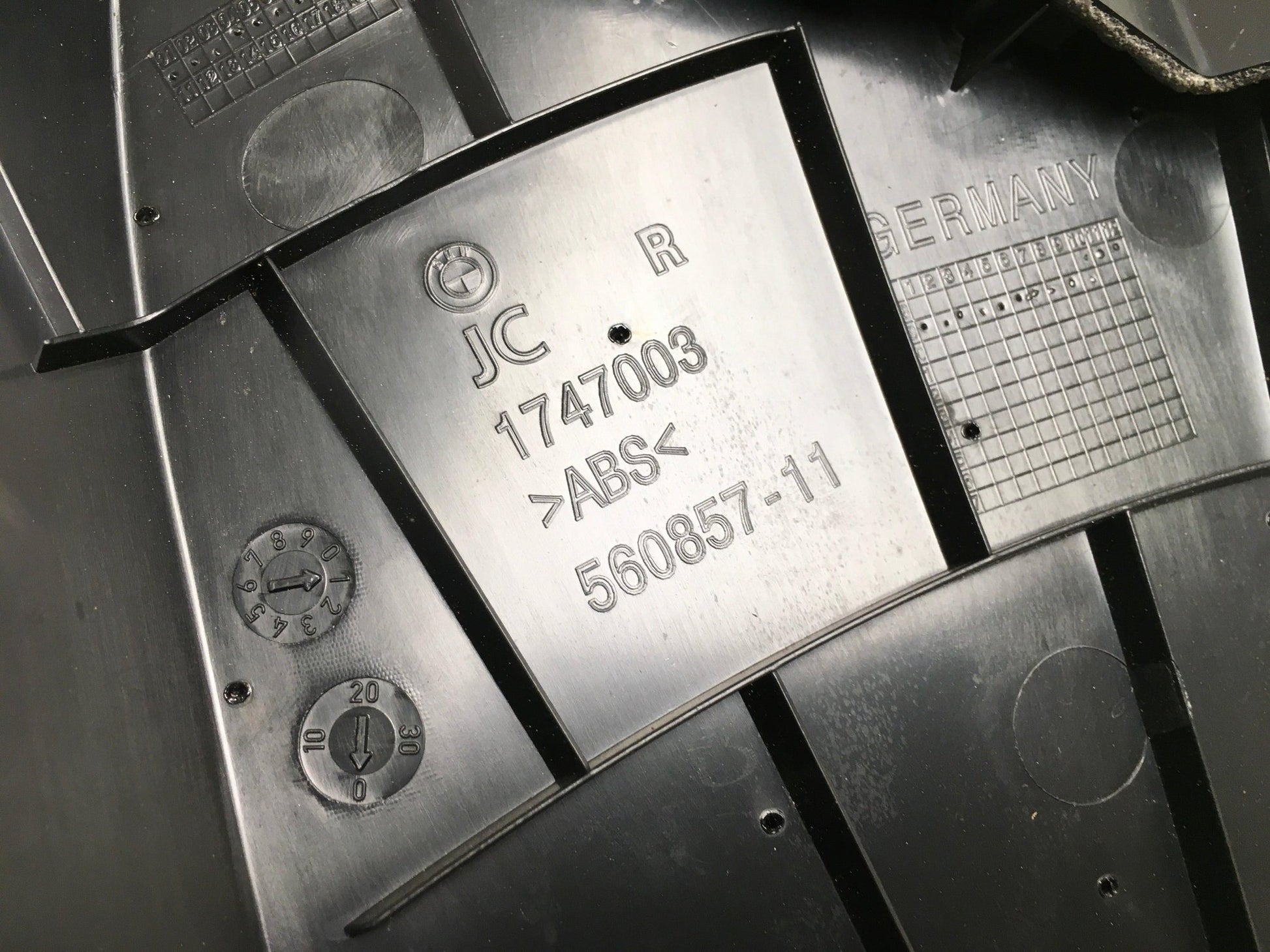 Cubierta Pilar C BMW F07 - 1747003