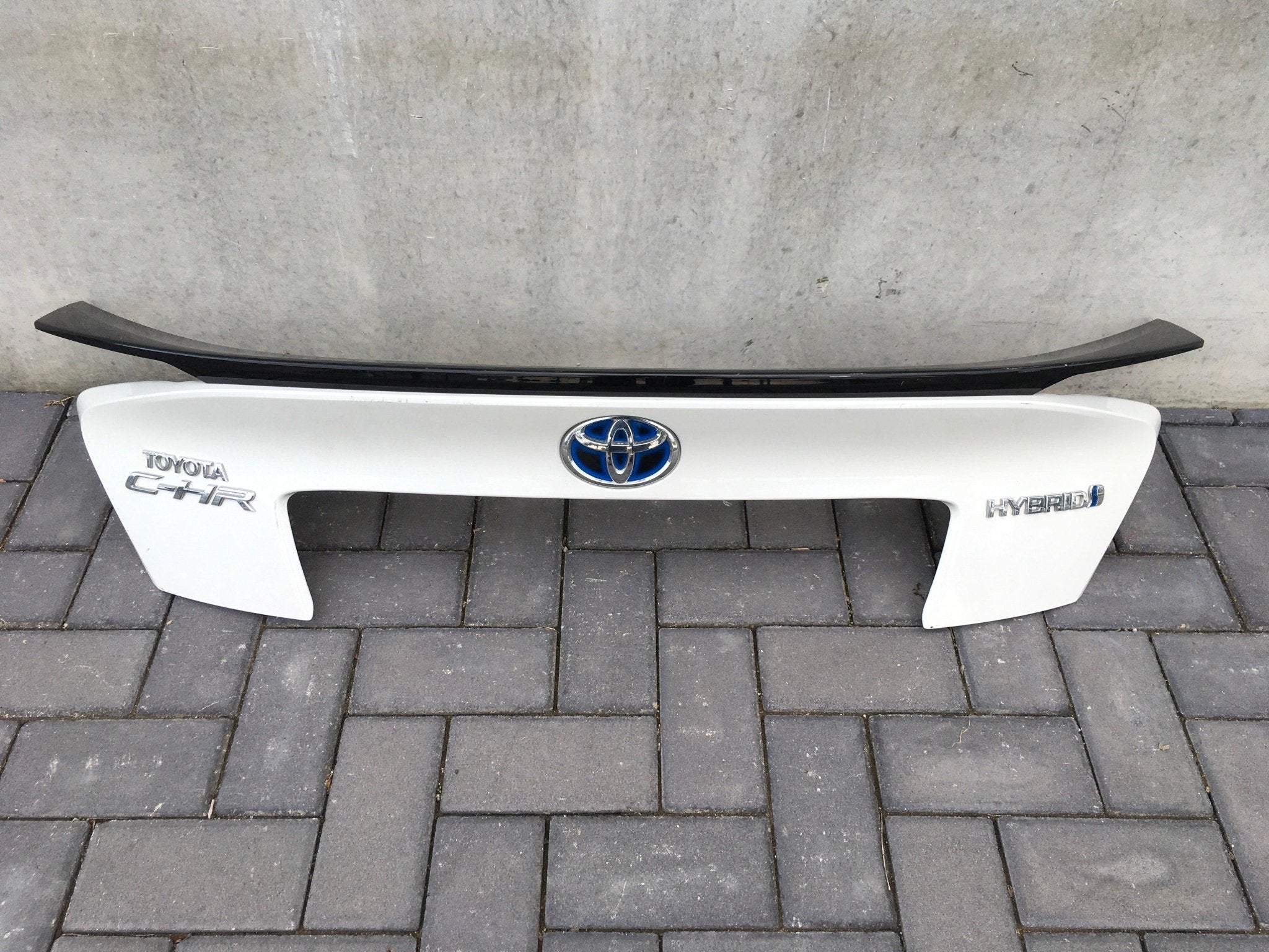 Cubierta Porton Toyota C-HR - 76811F4010