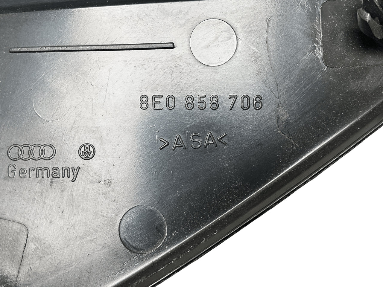 Cubierta retrovisor dcho Audi A4 00-08 - 8E0858706