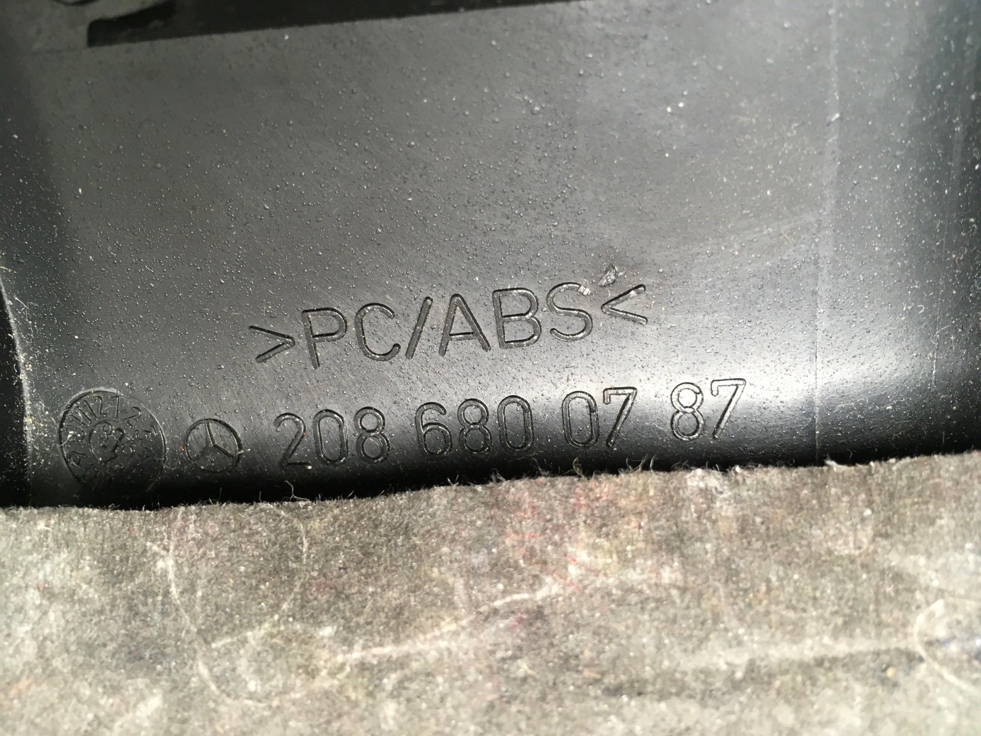 Cubierta salpicadero Mercedes W208 - 2086800787