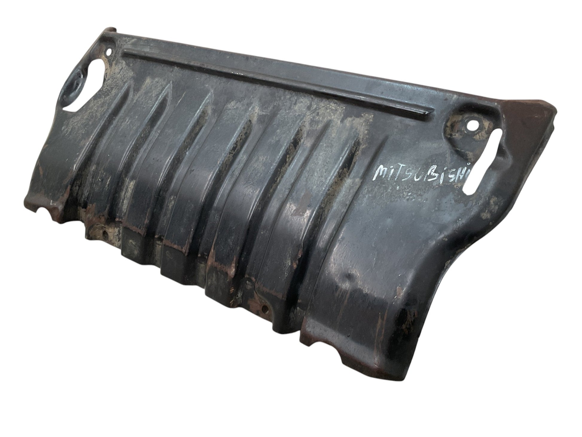 CubreCarter Mitsubishi Pajero 1991-2000 - MB922988