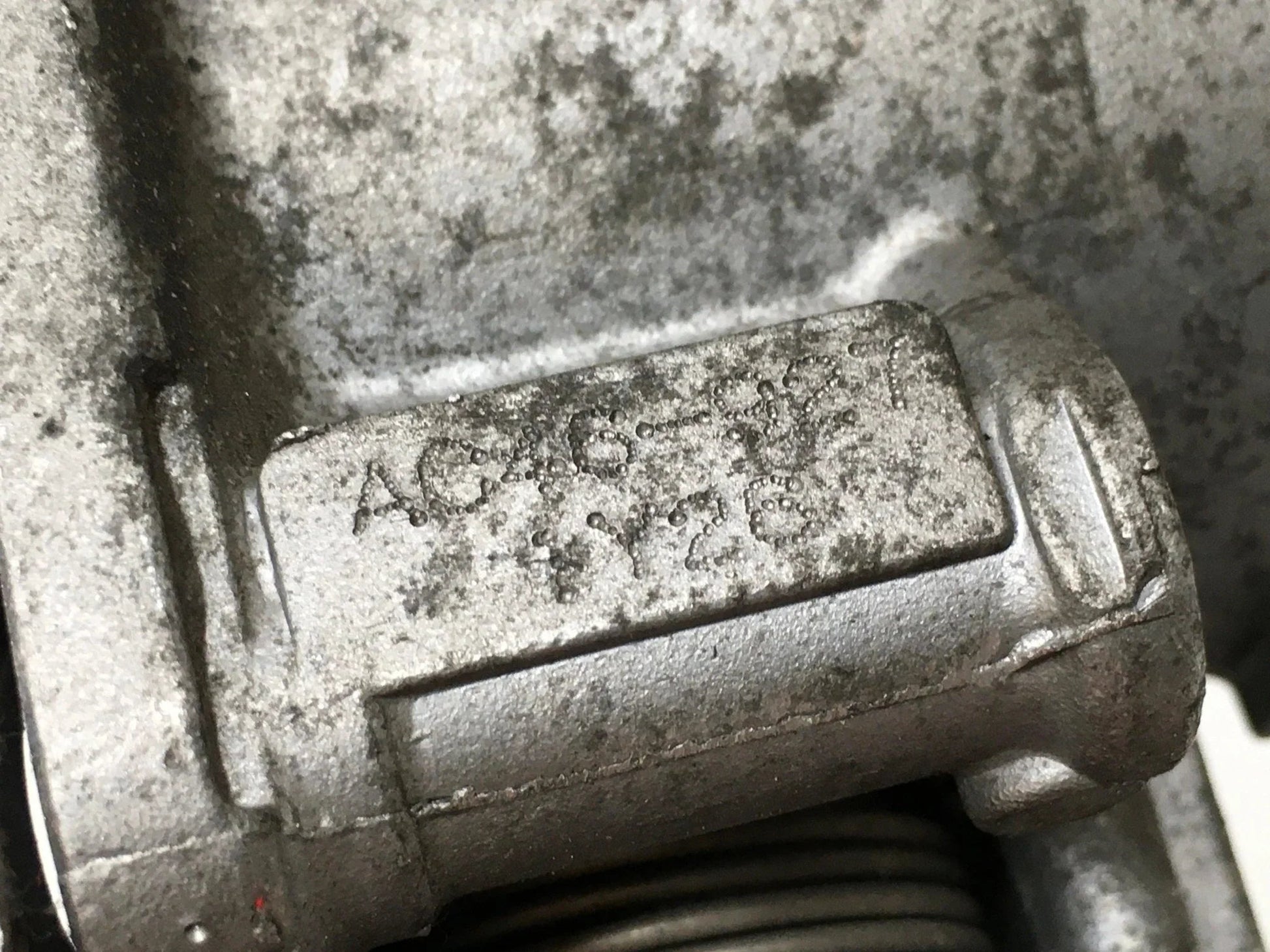 Cuerpo mariposa Suzuki AC46927