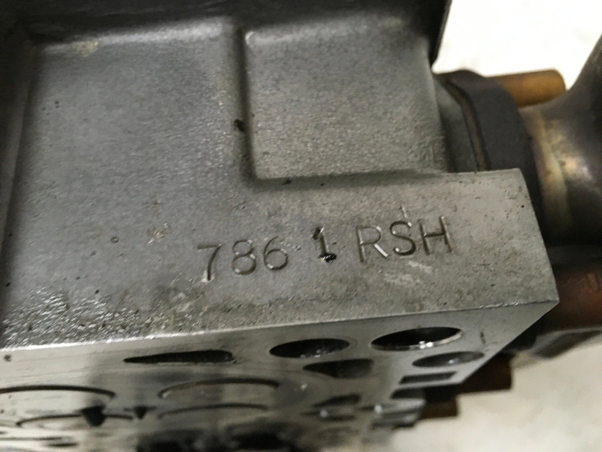 Culata Audi A4 8E 2.5TDI 059L - 059253033C