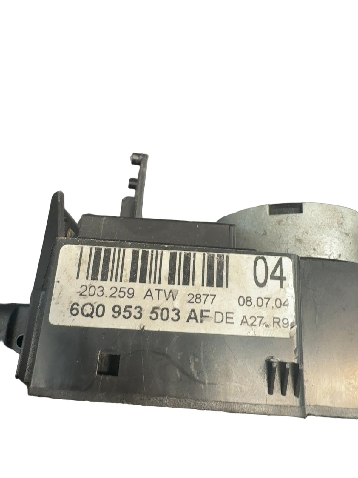 Etiqueta con la referencia 6Q0 953 503 AF y códigos de fabricación