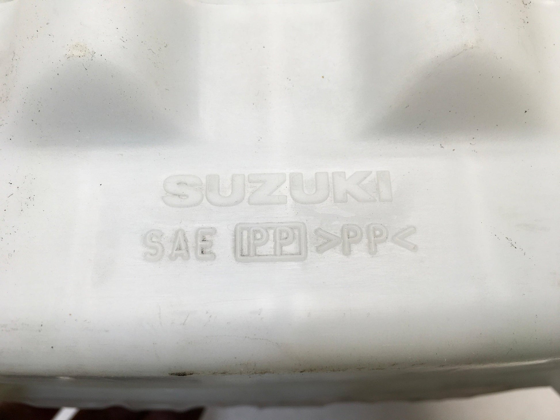 Deoposito Limpia Suzuki Jimny FJ - 3845081A00