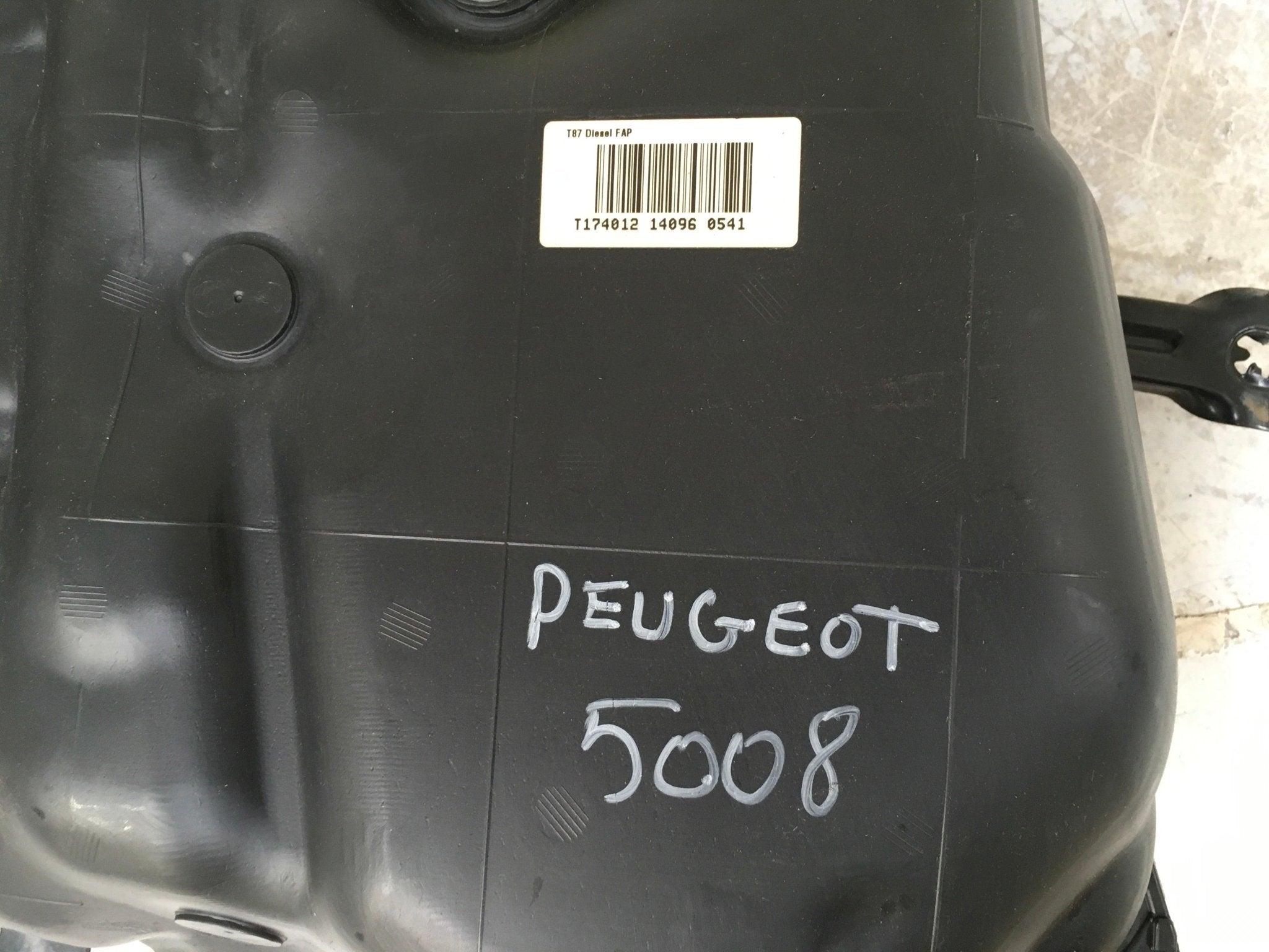 Deposito combustible Peugeot 5008 I - 9677291680