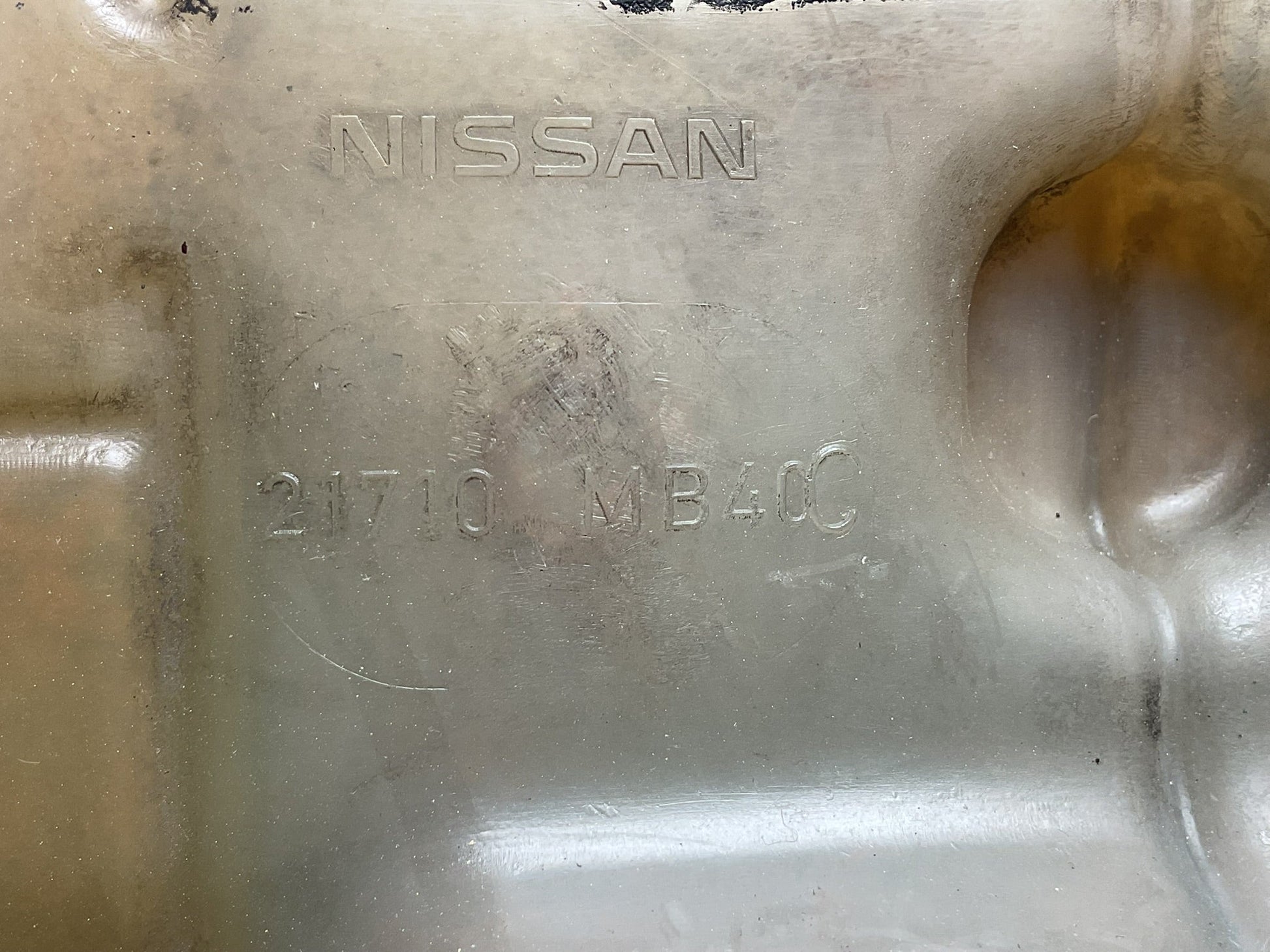 Deposito Expansion Nissan Cabstar F24 - 