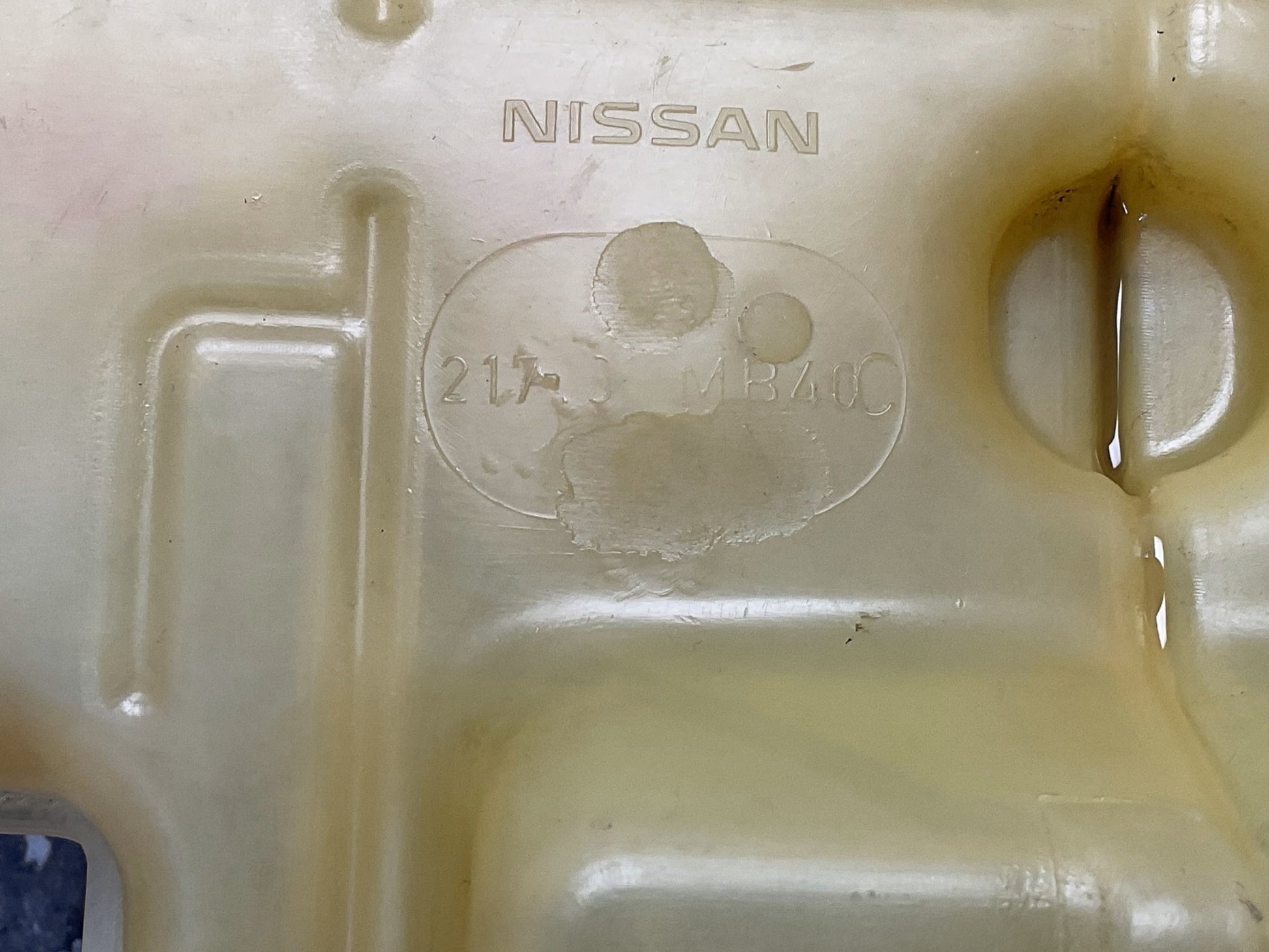 Deposito Expansion Nissan Cabstar F24 - 21710MB40C