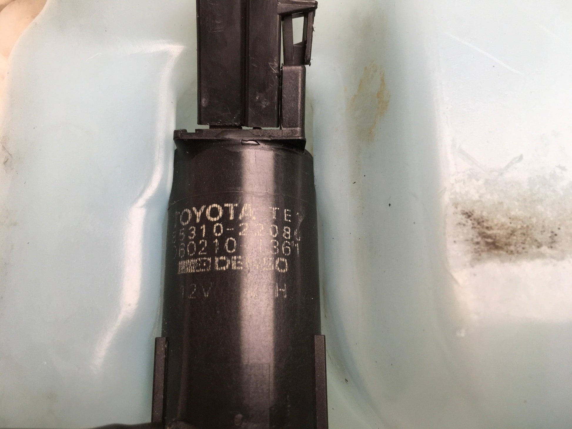 Deposito limpia Mitsubishi L200 K6/7 - e13015007