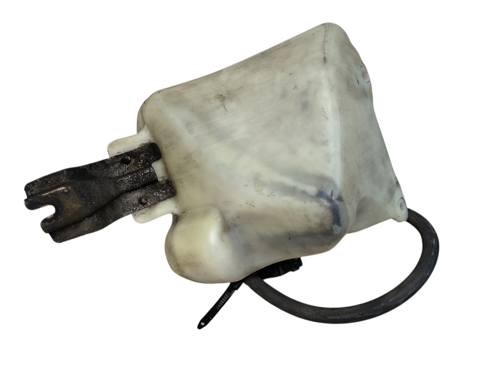 Deposito Limpia Mitsubishi Pajero 1982 - 1991 - MB141206