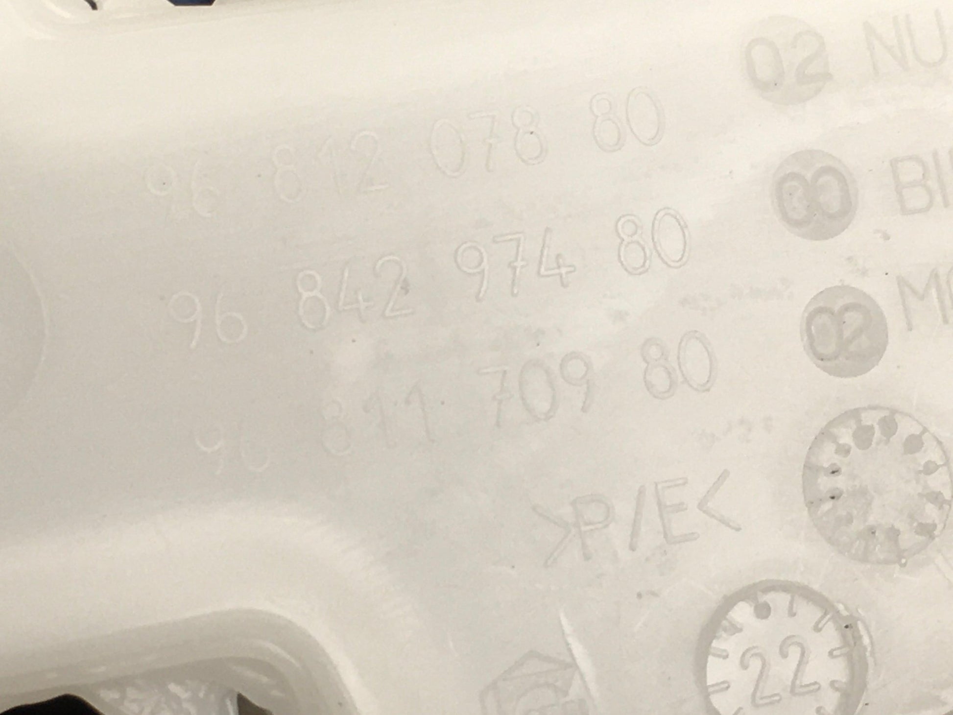 Deposito Limpia Peugeot 308 - 9681207880