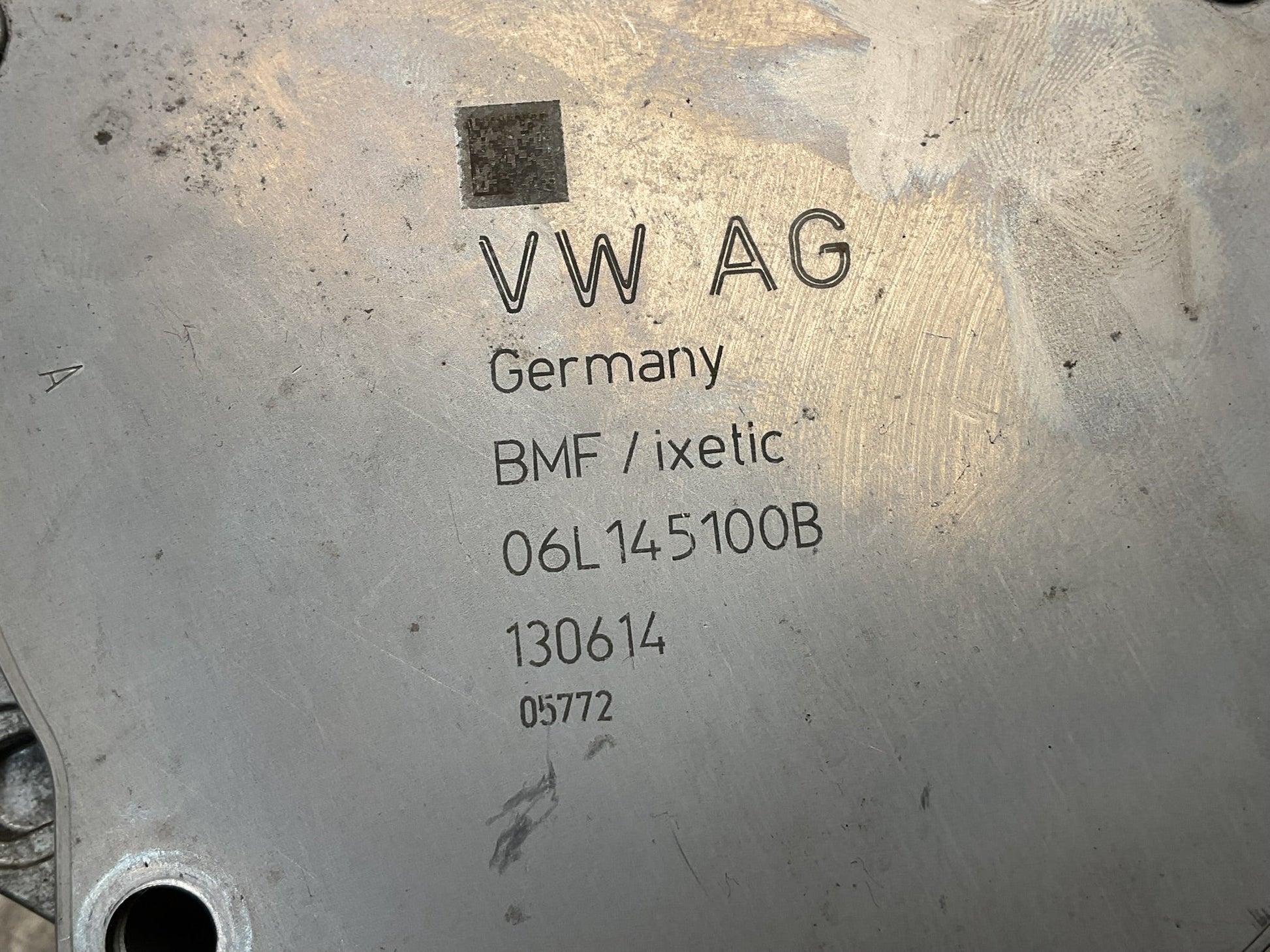 Depresor Freno VW 06L145100B - 06L145100B _