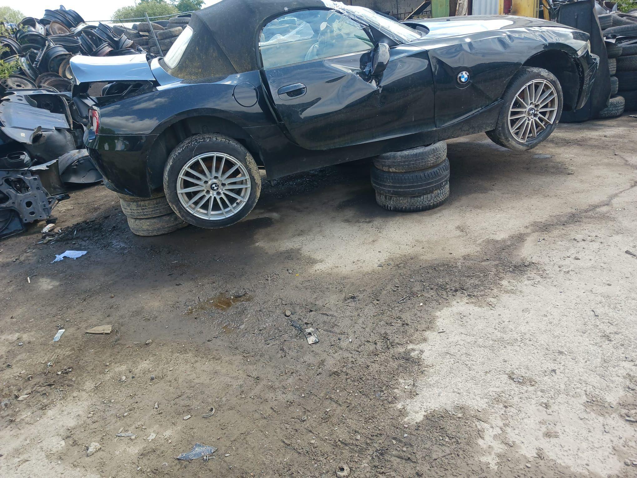 DESPIECE BMW Z4 30i - DESPIECE BMW Z4 30i