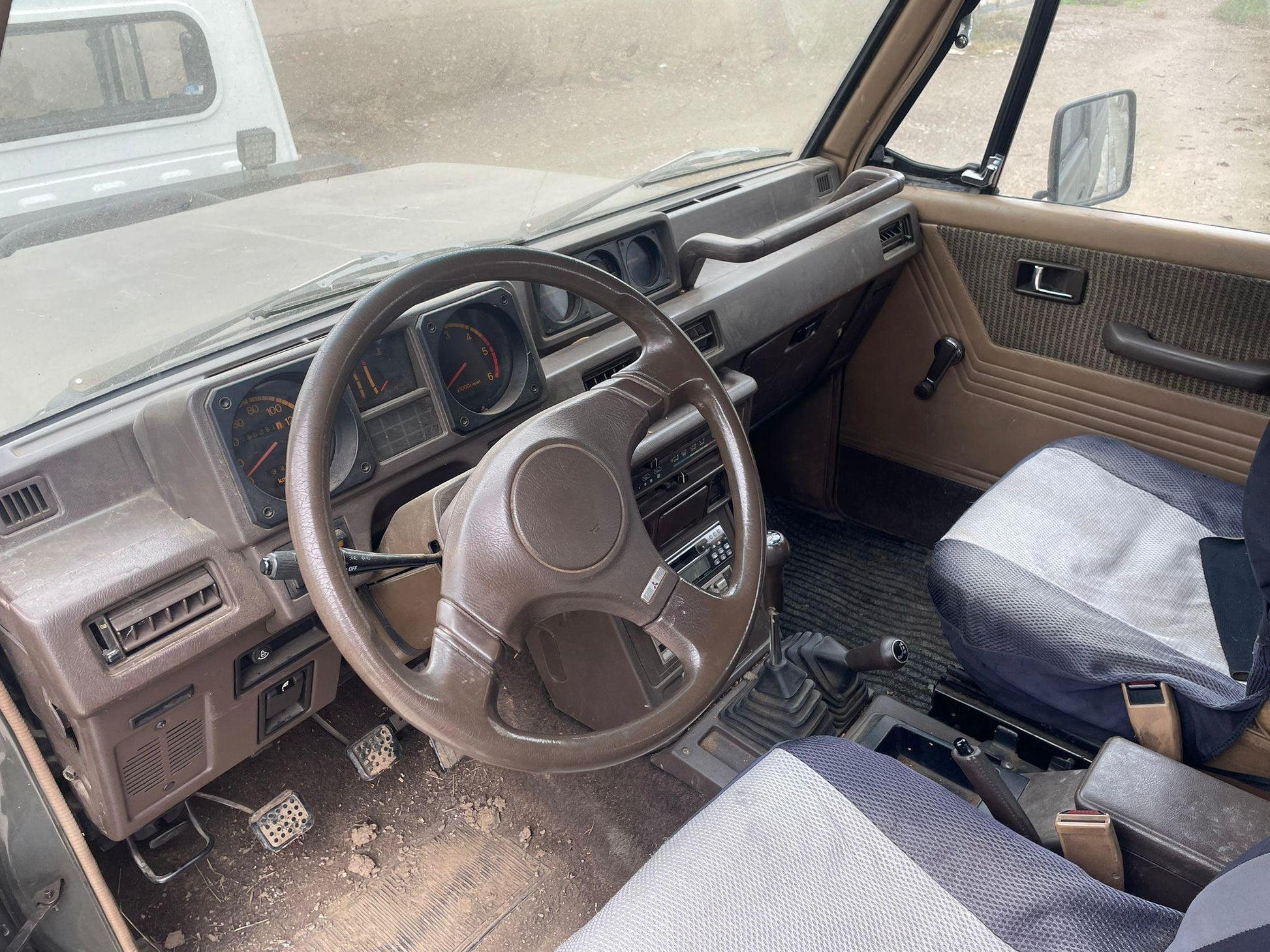 DESPIECE MITSUBISHI PAJERO 2.5 - 306526BD