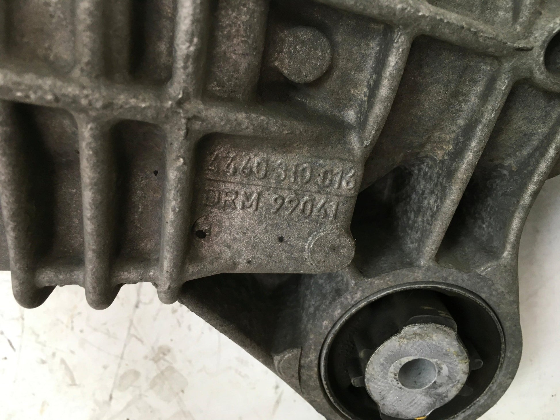 Diferencial trasero Porsche Cayenne 9PA - 4460310016