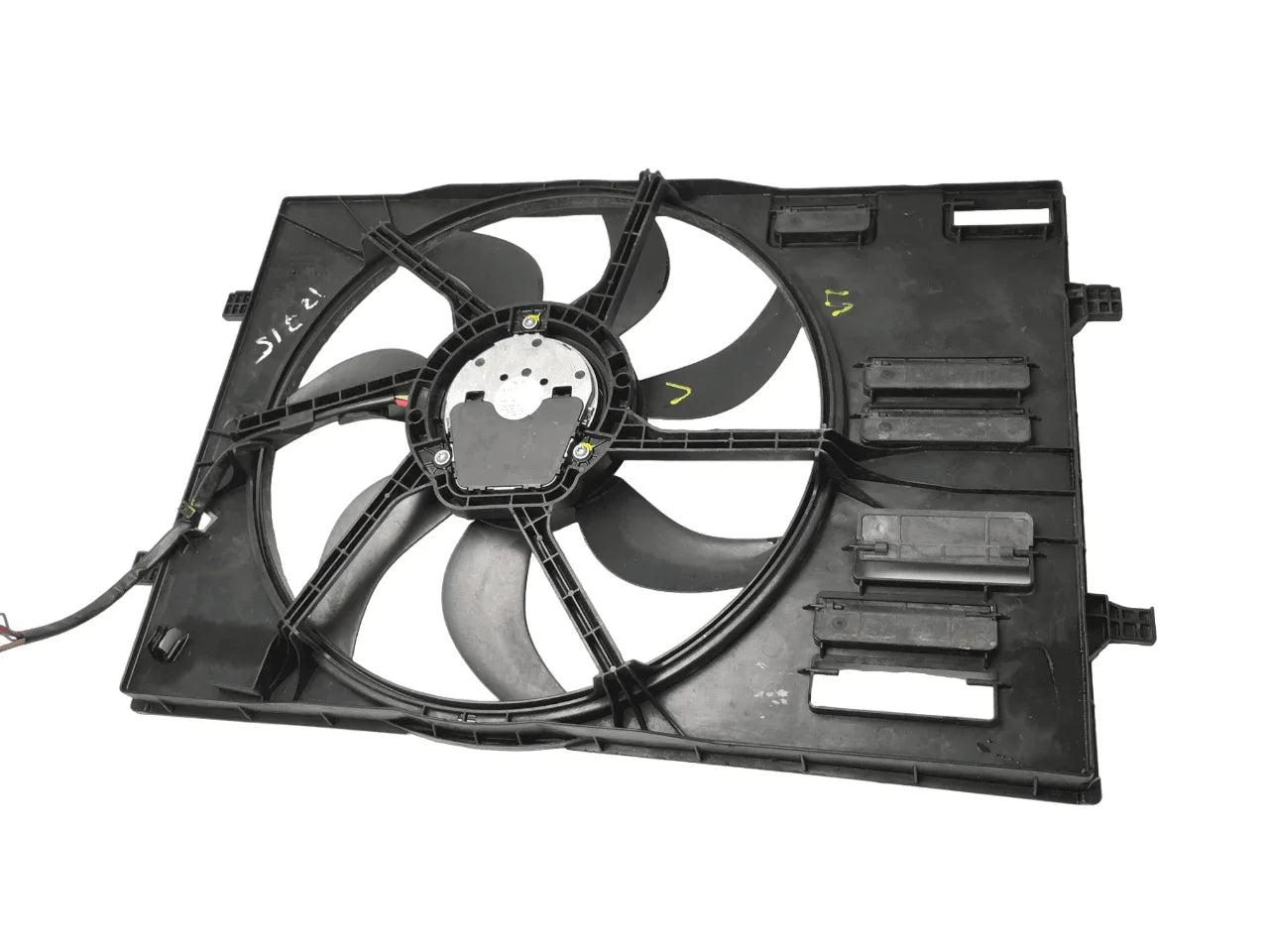 Electroventilador VW 5Q0121205N