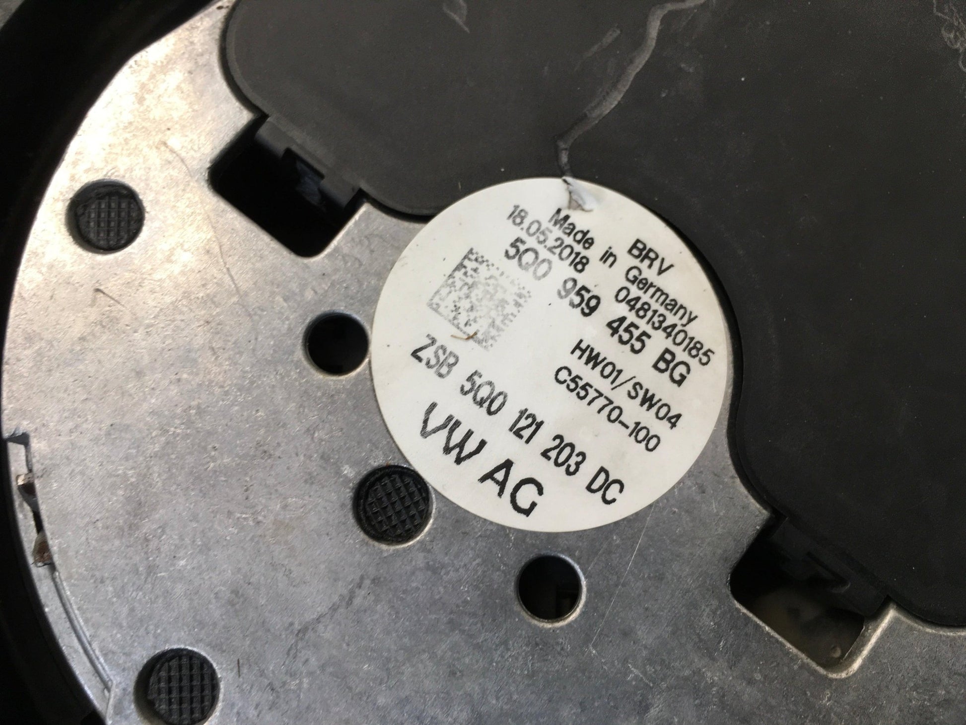 Electroventilador VW 5Q0121205N - 5Q0121205N