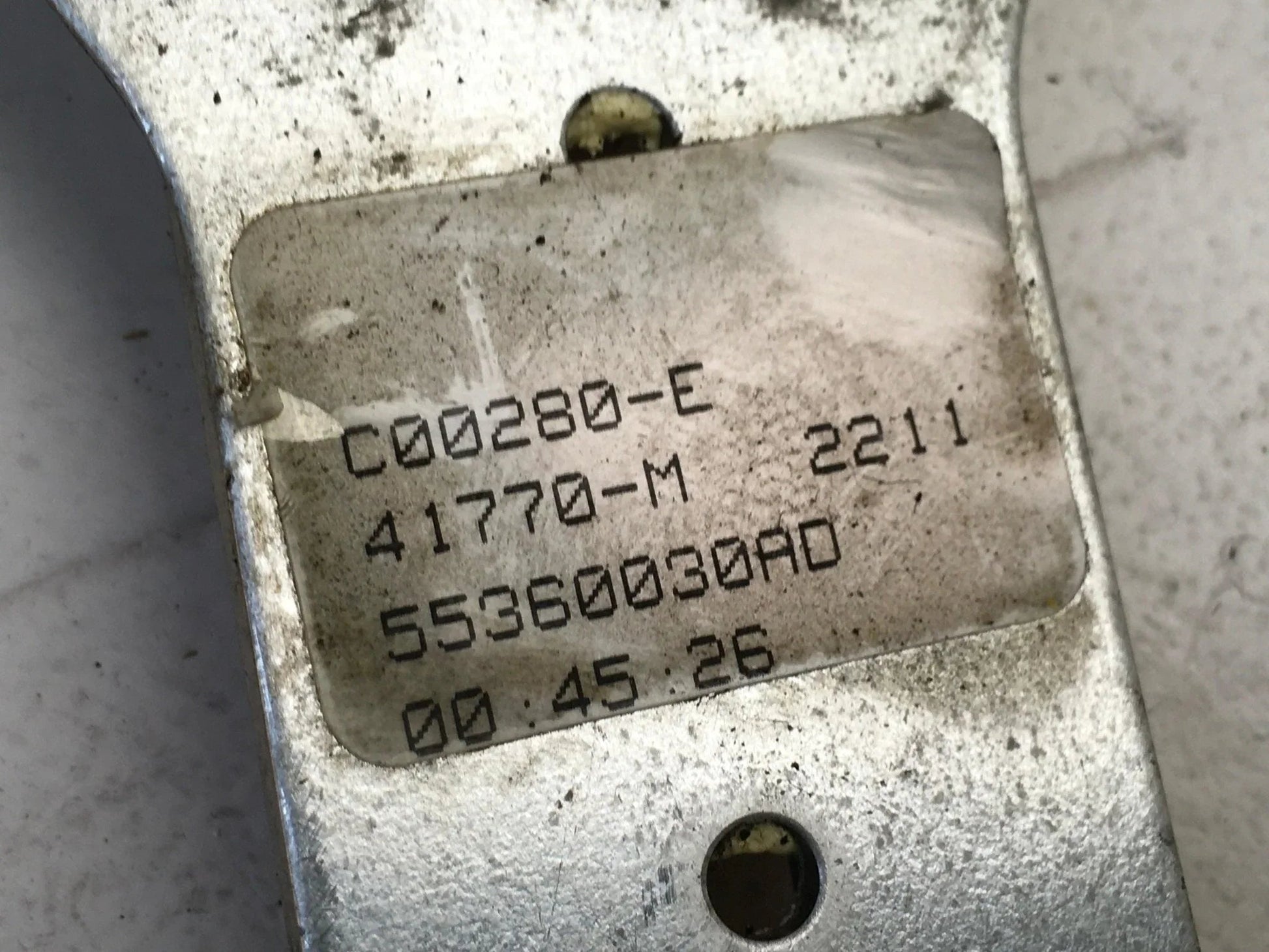 Elevaluanas delantero izquierdo Jeep Cherokee KJ