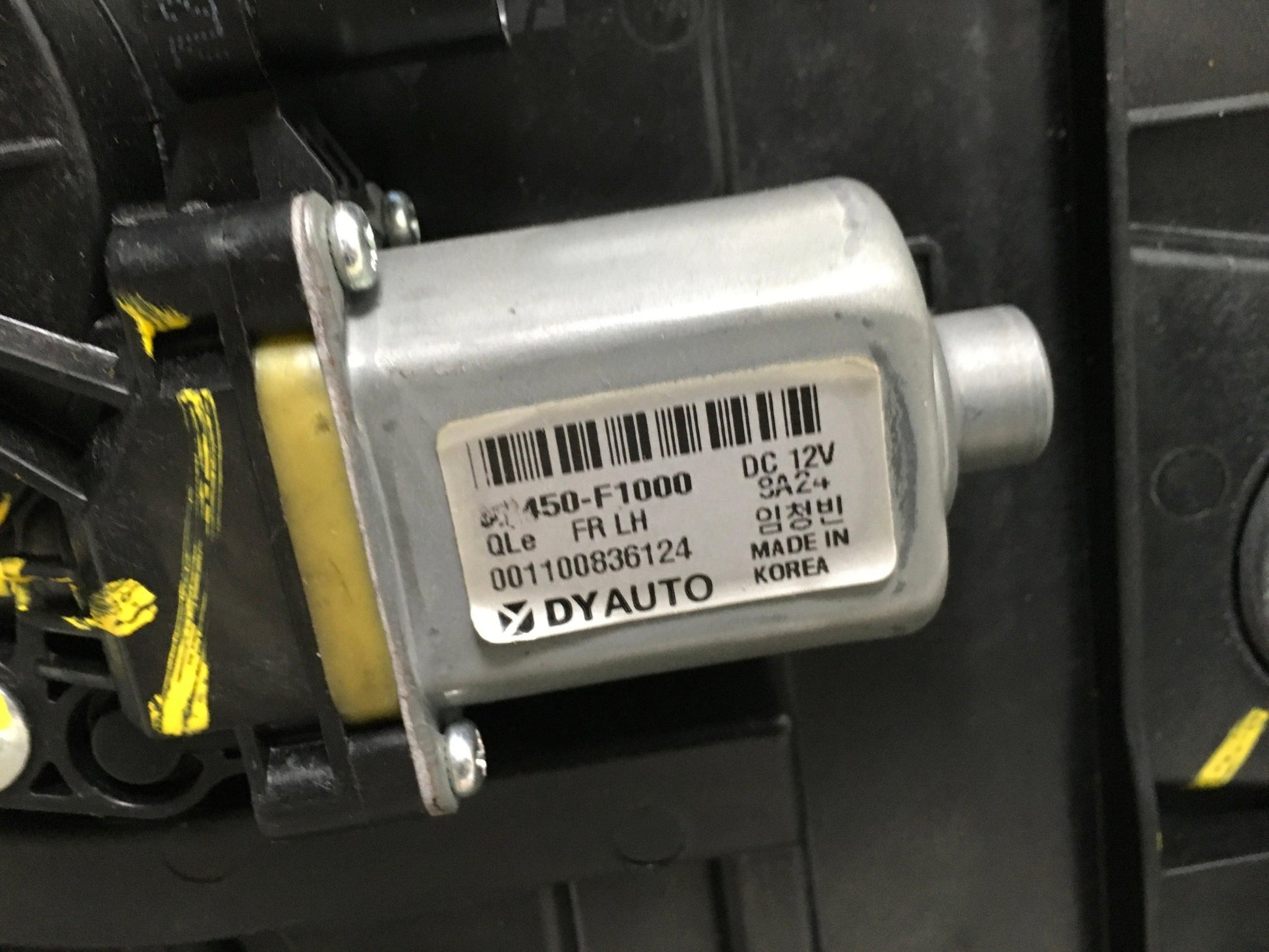 Elevalunas del izq Kia Sportage IV QL - 82470F1060