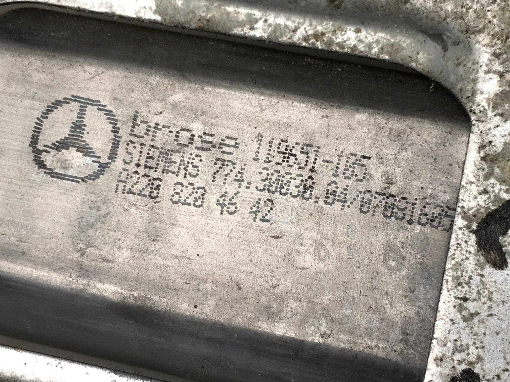 Elevalunas del izq Mercedes W203 - A2208204642