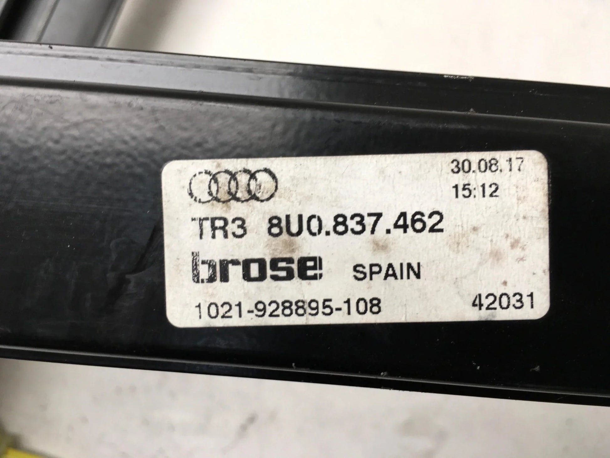 Elevalunas delantero derecho Audi Q3 8U