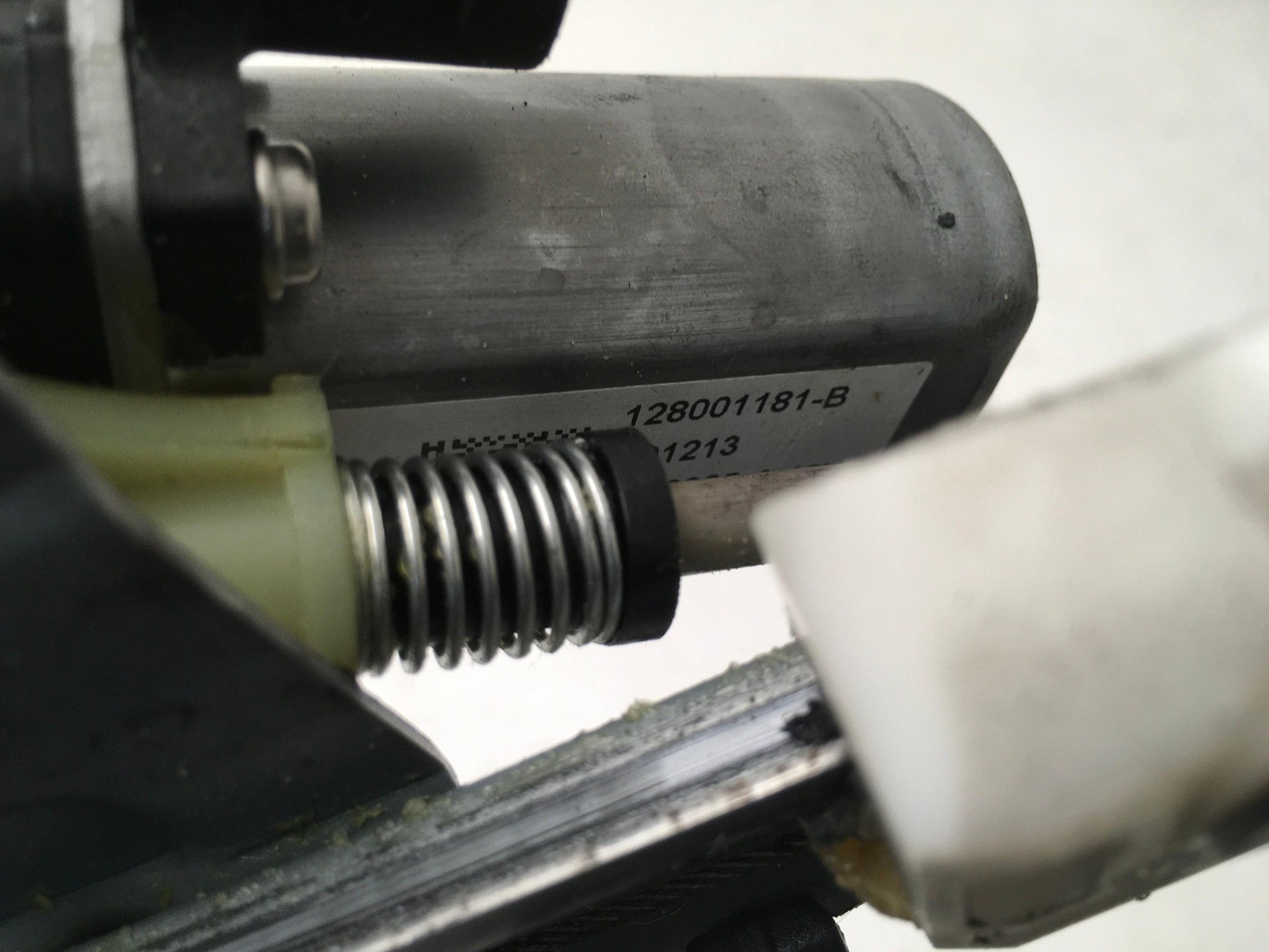 Elevalunas delantero izquierdo Mercedes W415/ Renault Kangoo - 128001181B