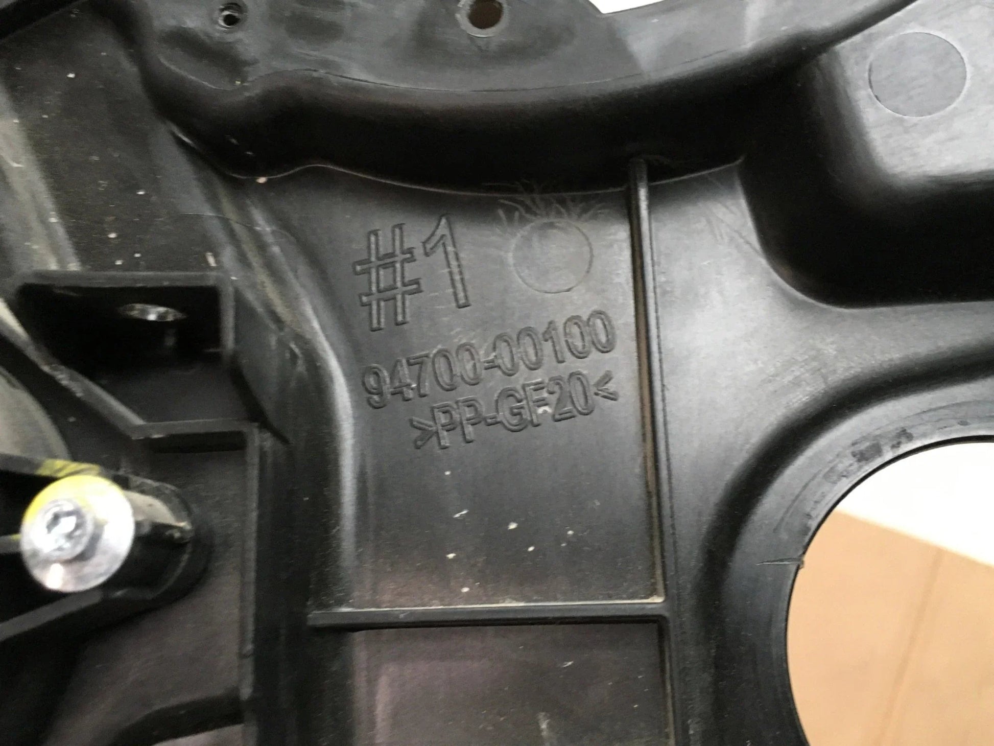 Elevalunas tra izq Kia Ceed CD