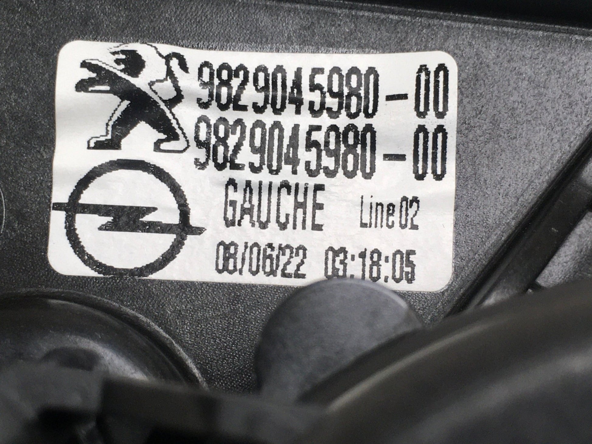 Elevalunas tra izq Peugeot 208 II Opel Corsa F - 9829045980