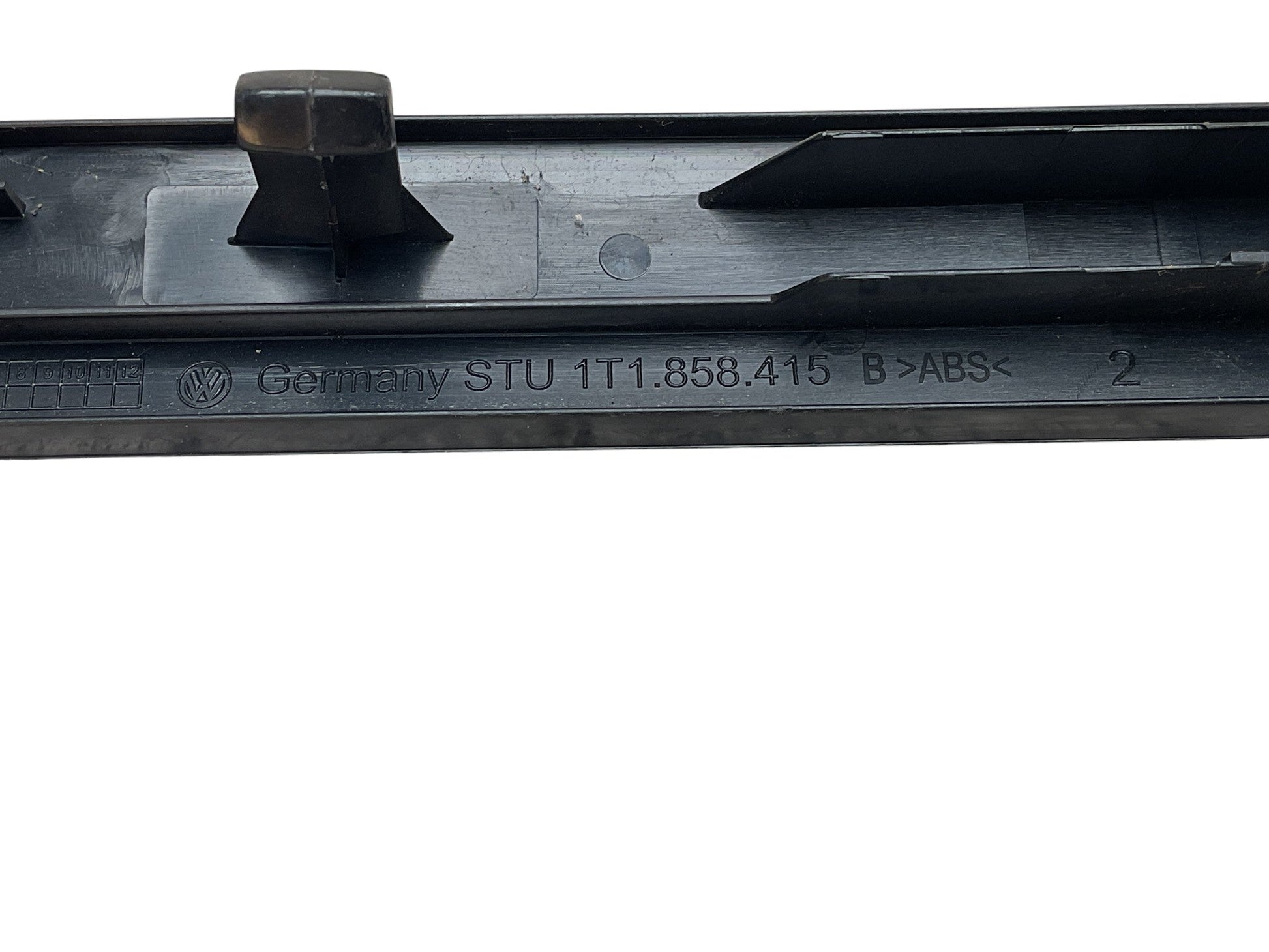 Embellecedor dcho Salpicadero VW Touran 03-15 - 1T1858415B