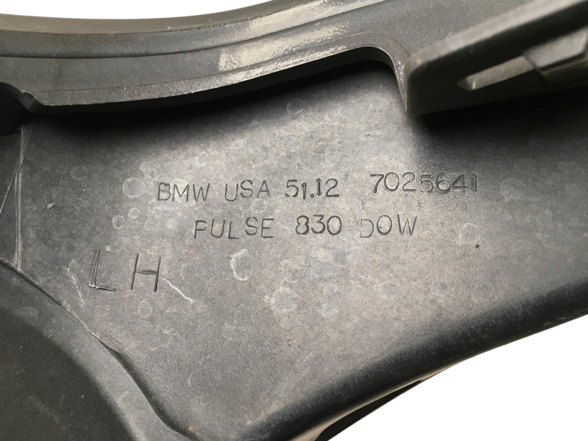 Embellecedor Luz tra izq BMW Z4 E85 - 51127025641