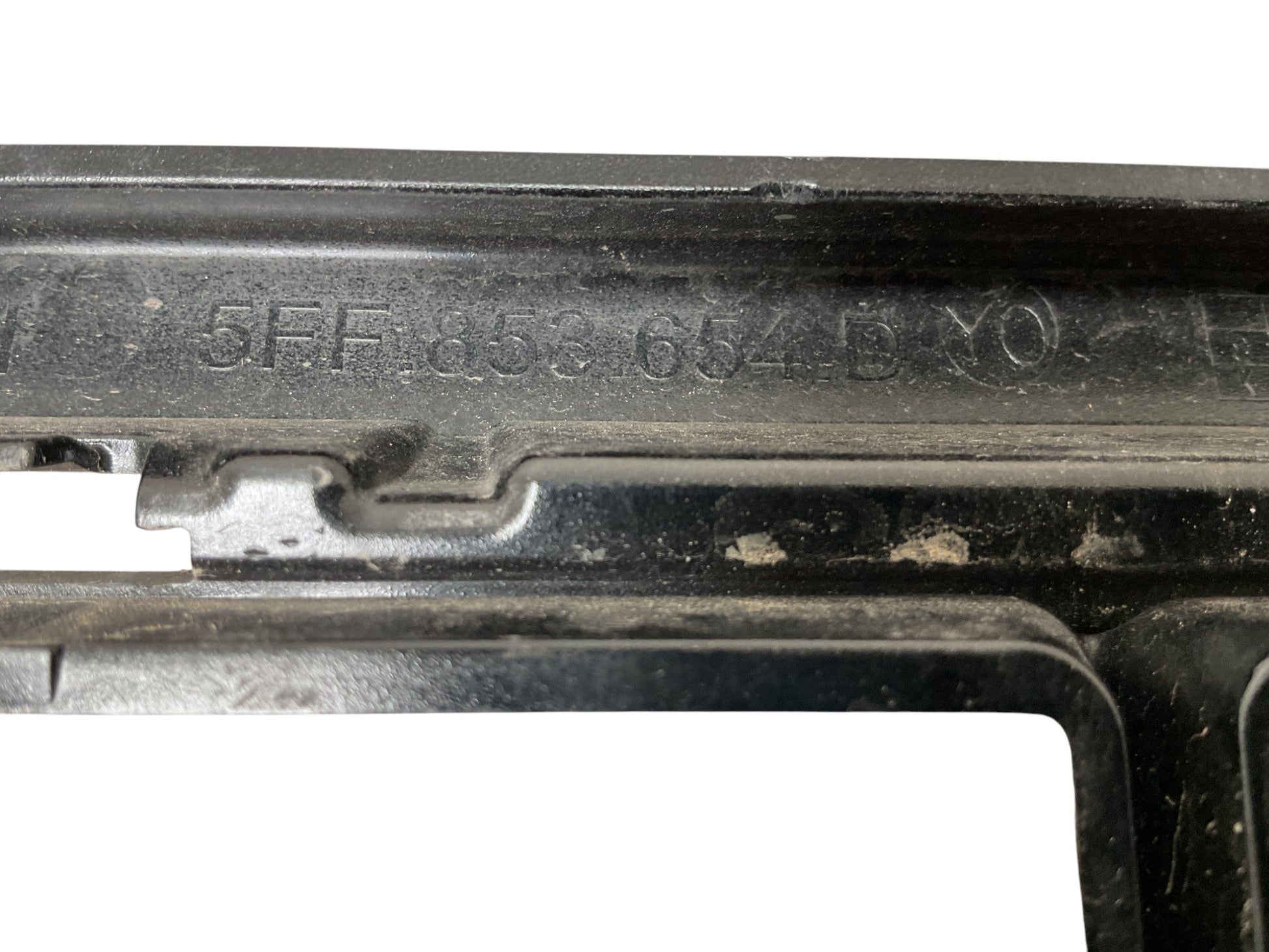 Embellecedor Paragolpes Delantero Cura Formentor 23-25 - 5FF853654D