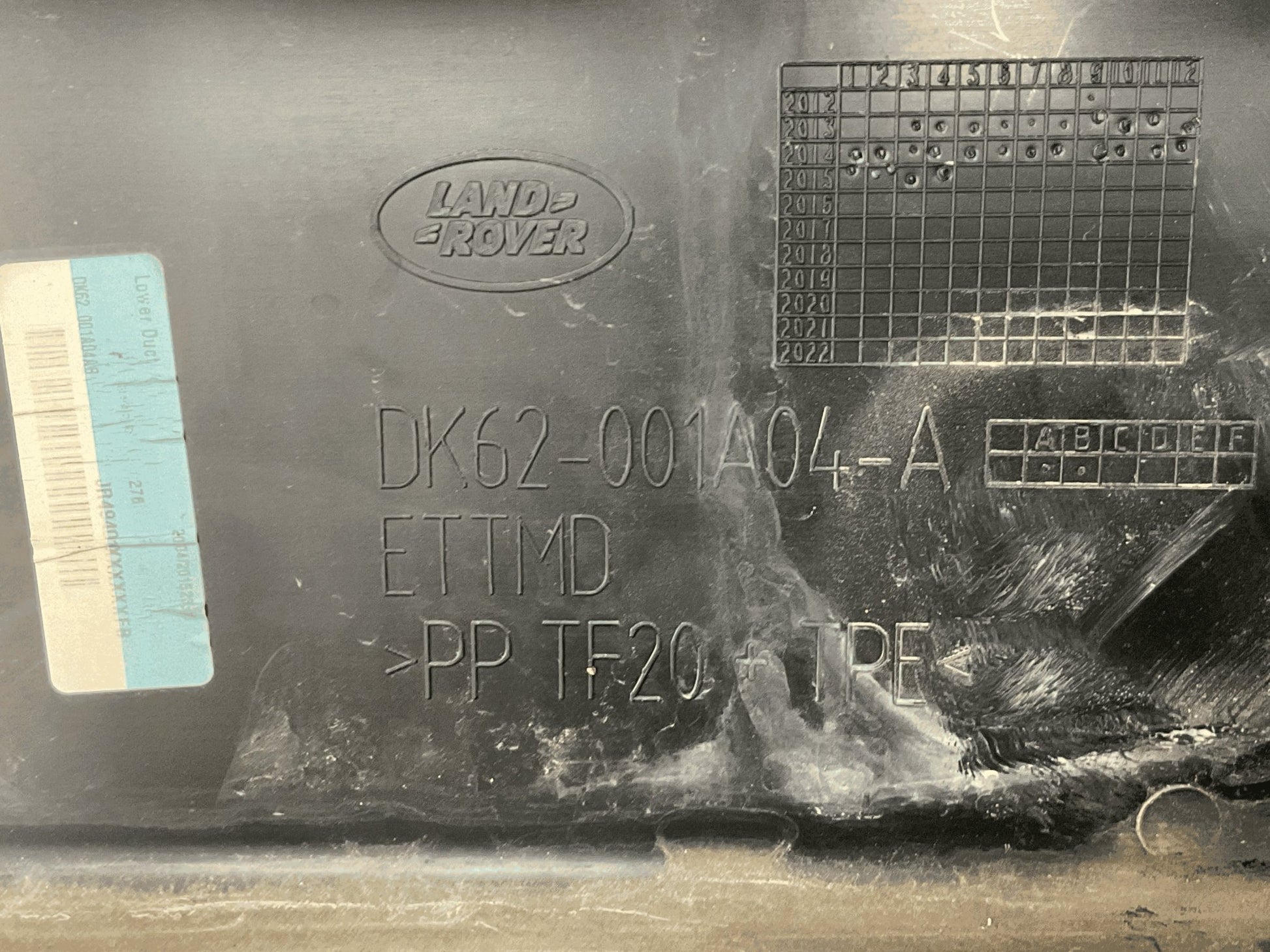 Embellecedor Radiador Range Rover Sport II L494 - DK62001A04A