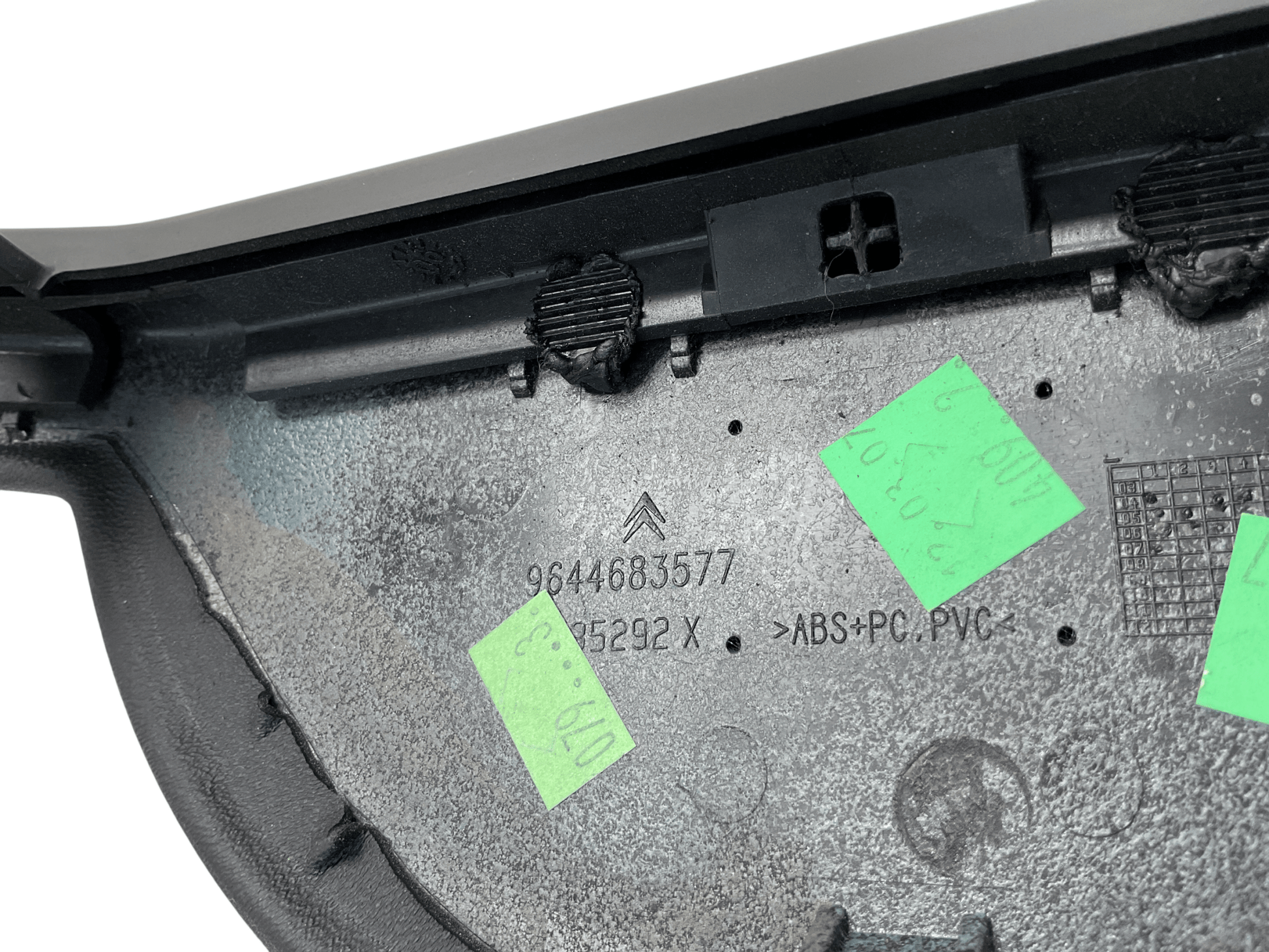 Embellecedor radio pantalla GPS Citroën C6 05-12 - 9644683577