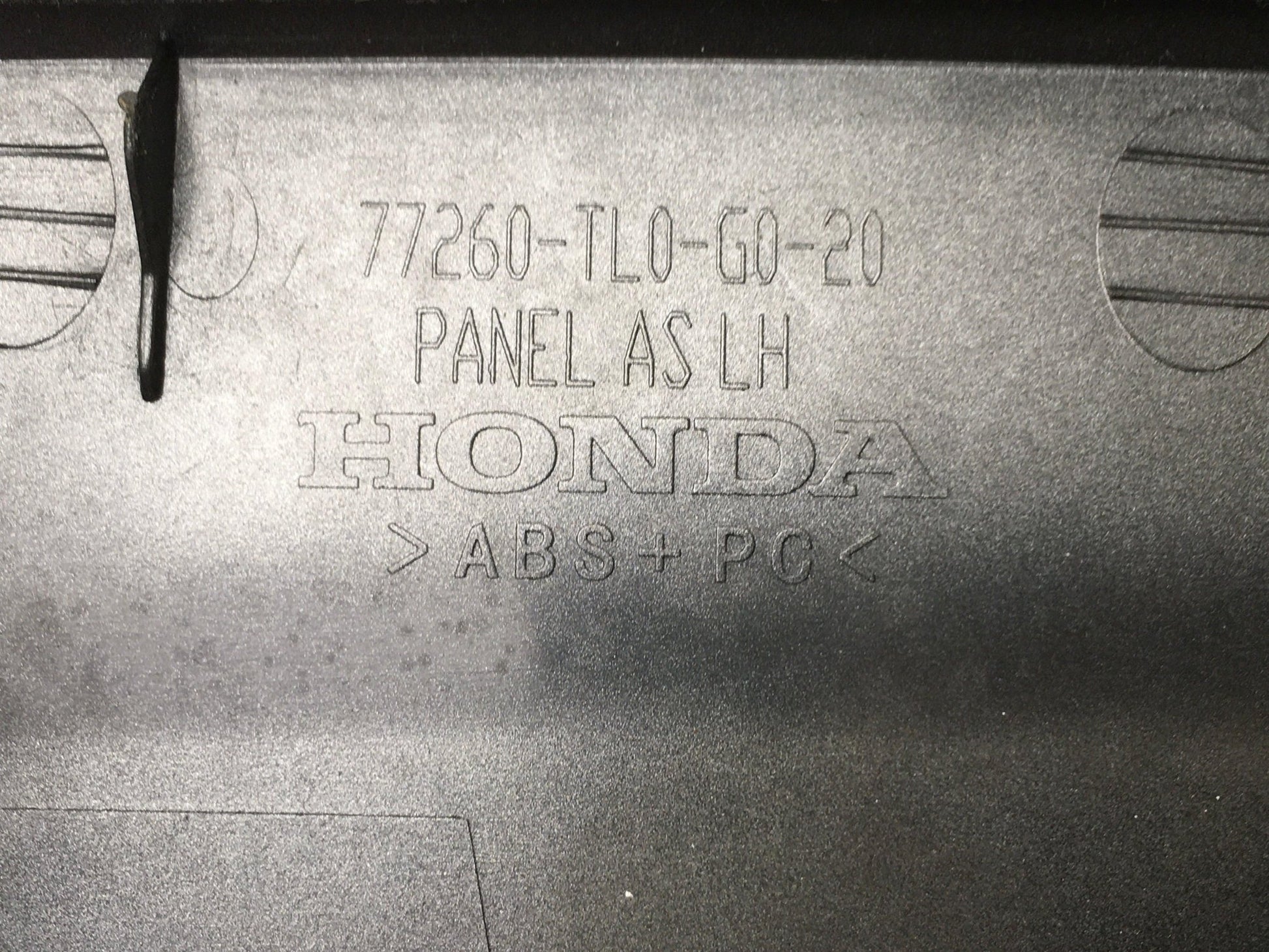 Embellecedor Salpicadero Honda Accord 8 - 77260TL0G020