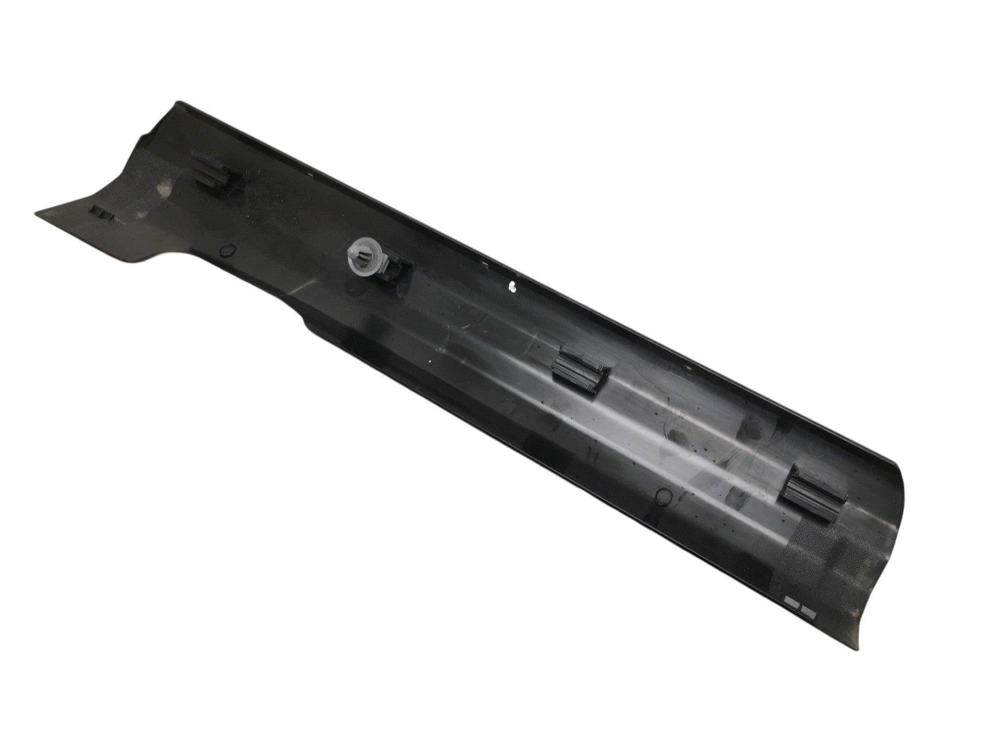 Embellecedor Talonera del dcho BMW F07 GT - 51439138916