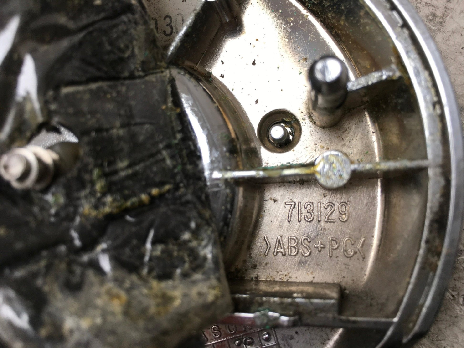 Emblema marca BMW X5 E53 - 713129