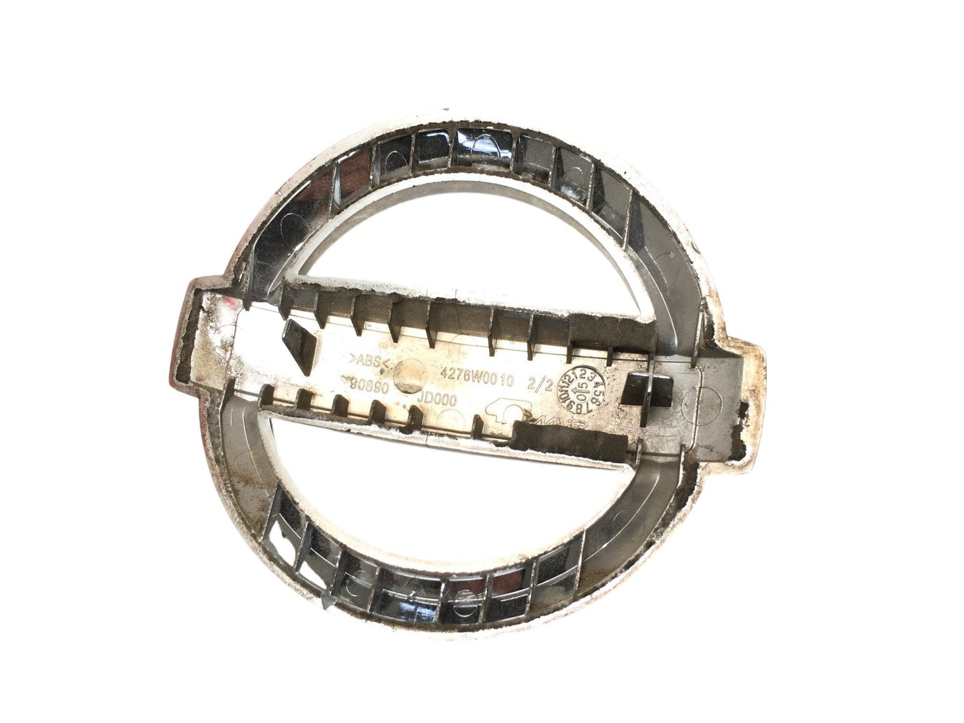 Emblema marca Nissan Qashqai J10 - 90890JD000