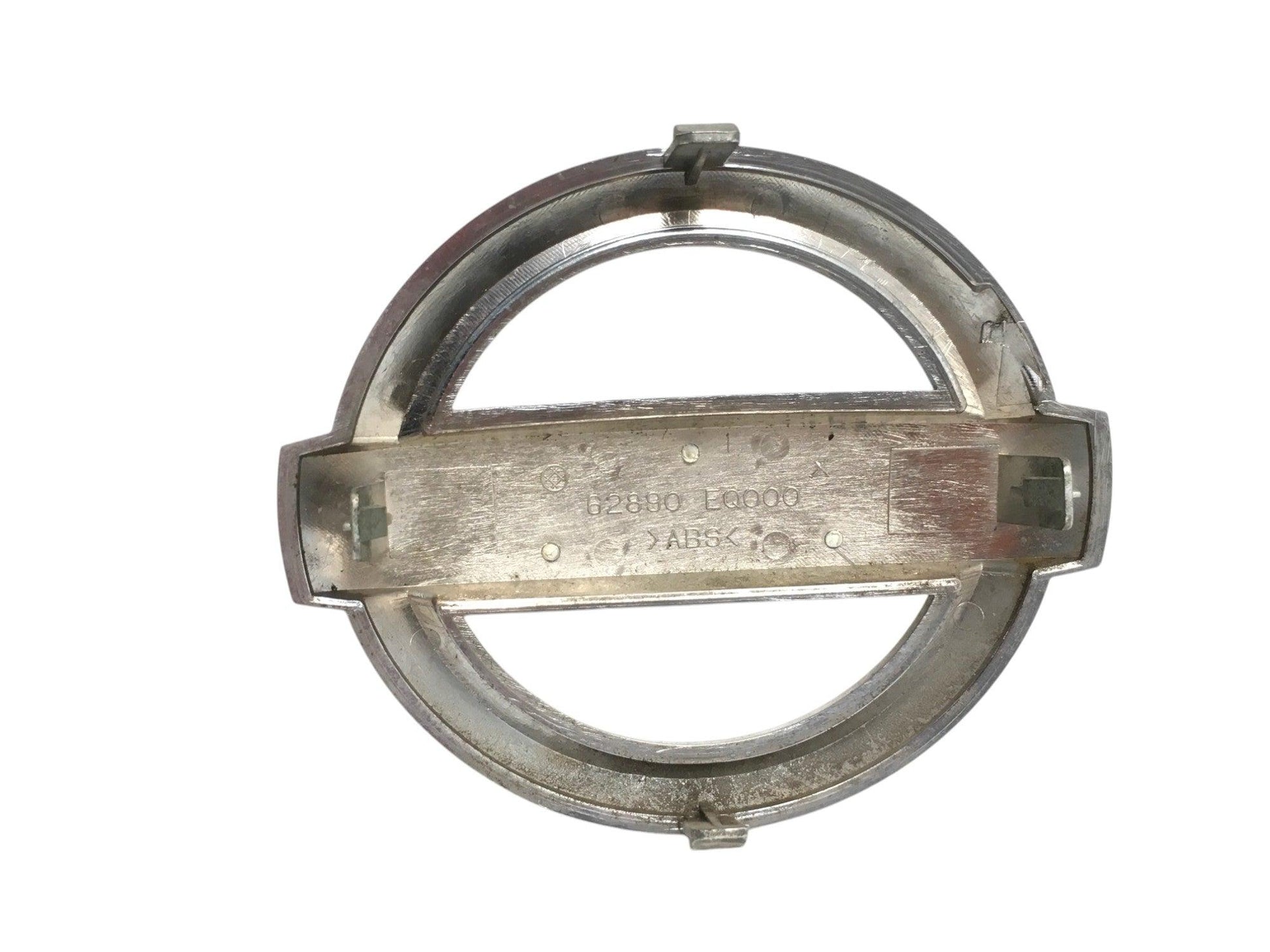 Emblema marca Nissan X-Trail T30 - 62890EQ000