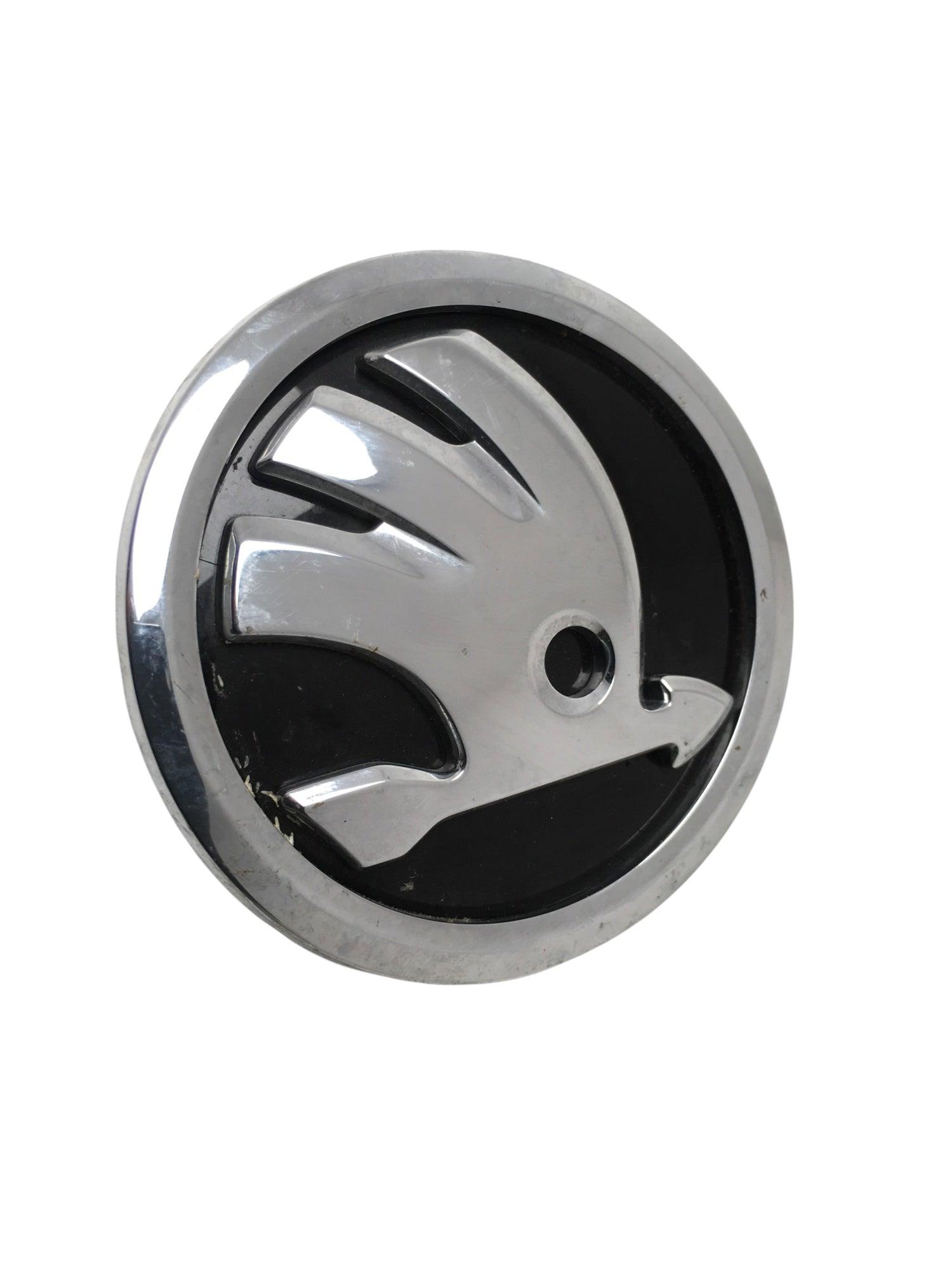 Emblema marca Skoda 3V0853621A - 3V0853621A