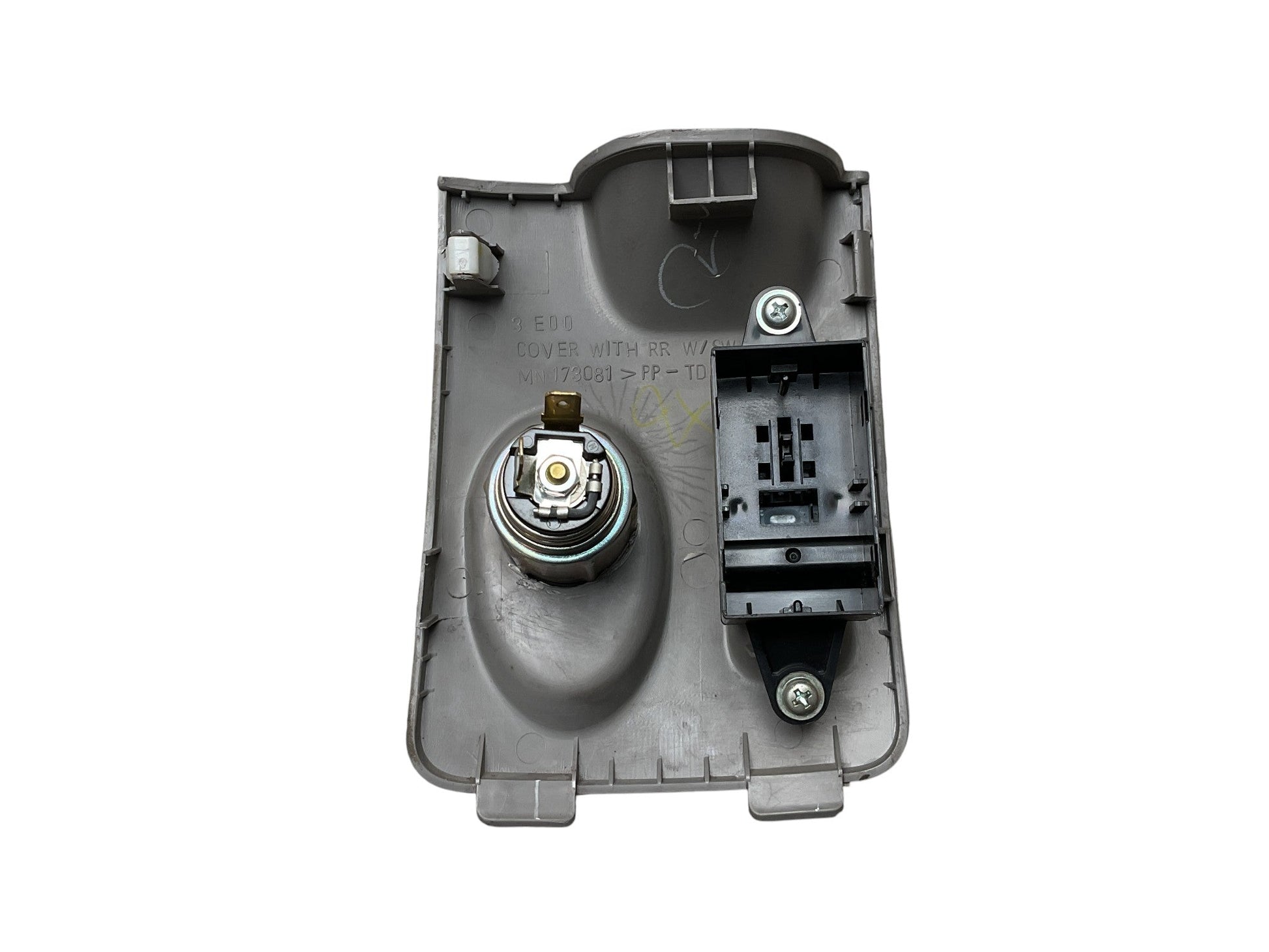 Encendedor regulador ventana Mitsubishi L200 - MN173081