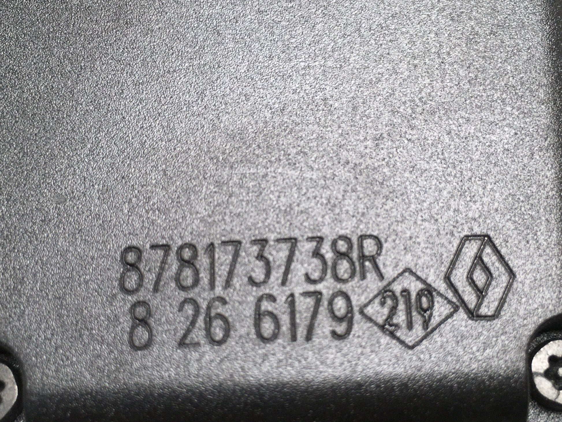 Enganche cinturon delantero Renault 878173738R - 878173738R