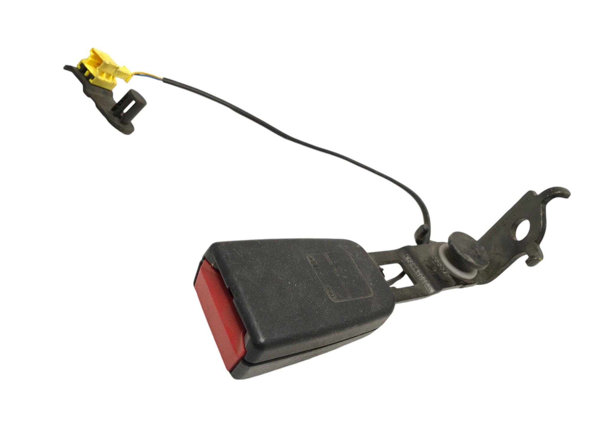 Enganche cinturon tra dcho Mercedes M W164 - A1648600569