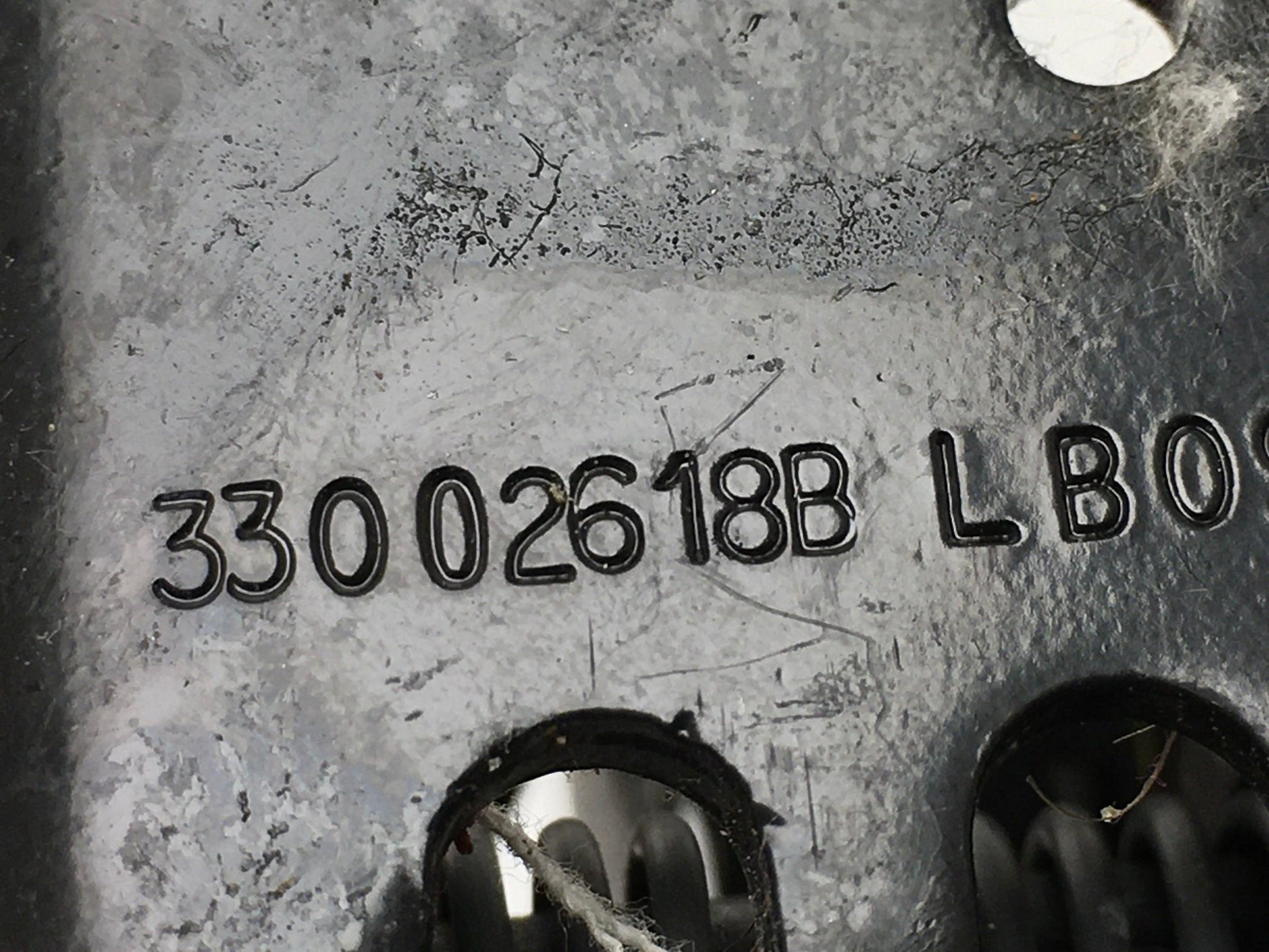 Enganche cinturón tra izq BMW X5 E53 - 33002618B