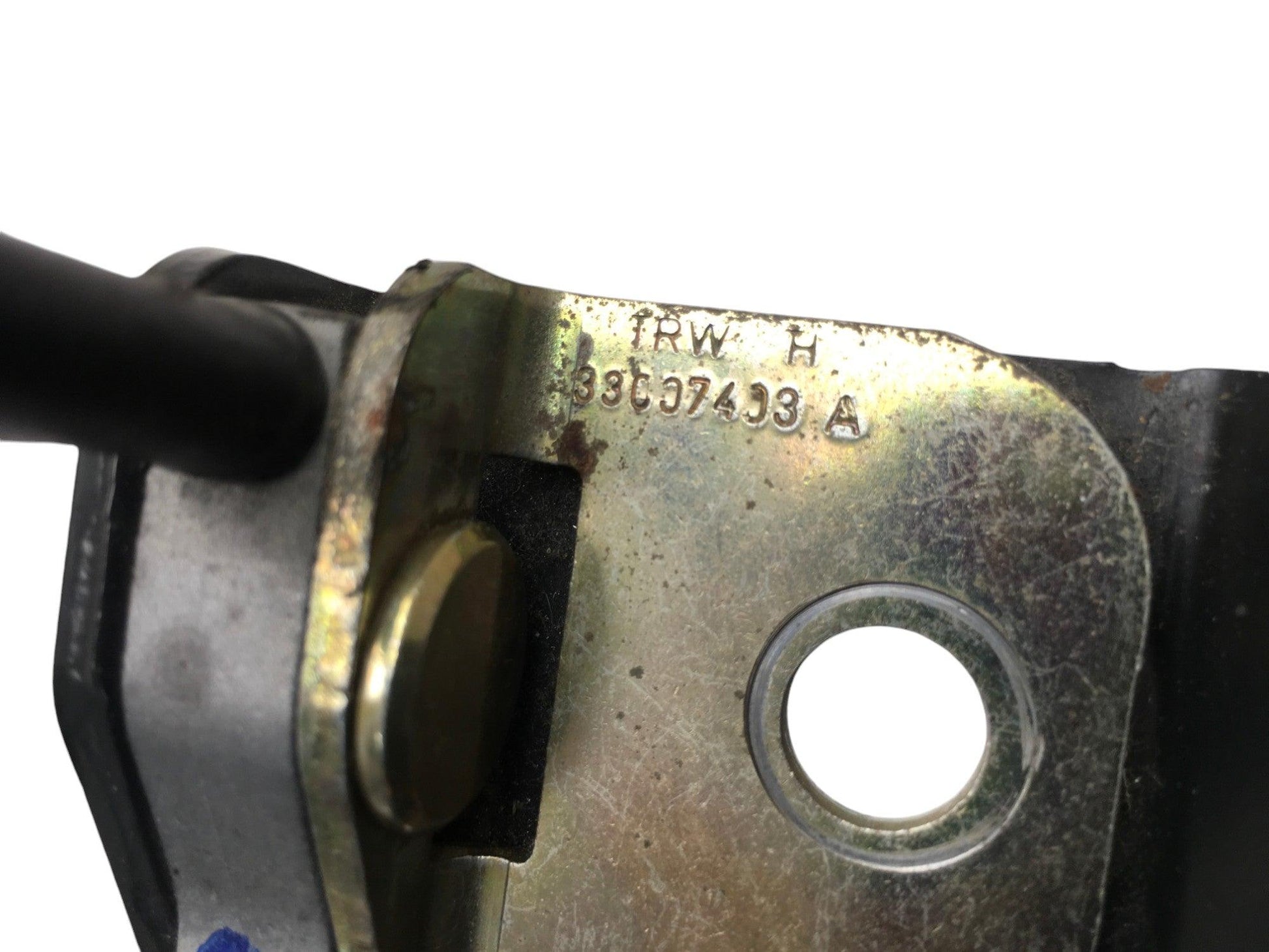 Enganche cinturon tra izq Mercedes W203 - A2038681339 _