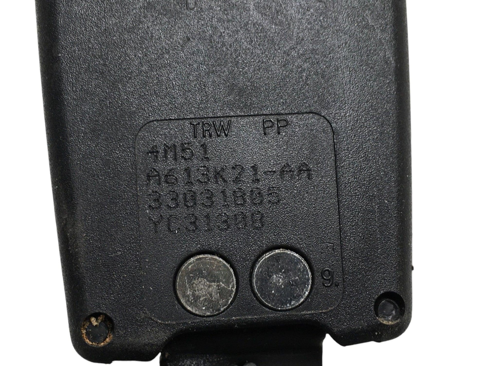 Enganche cinturon traseros Ford 4M51A613K21AA - 4M51A613K21AA