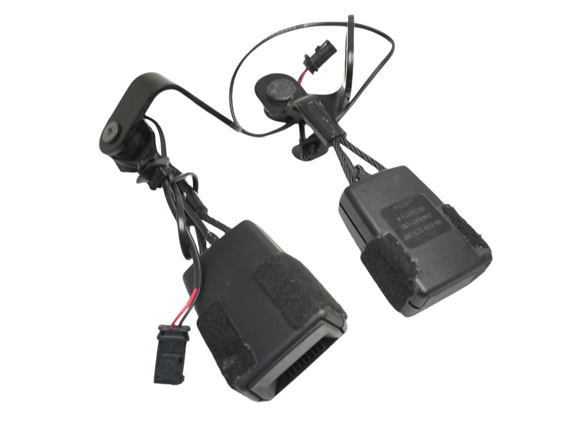 Enganche cinturon traseros Peugeot 5008 I - 9681982580