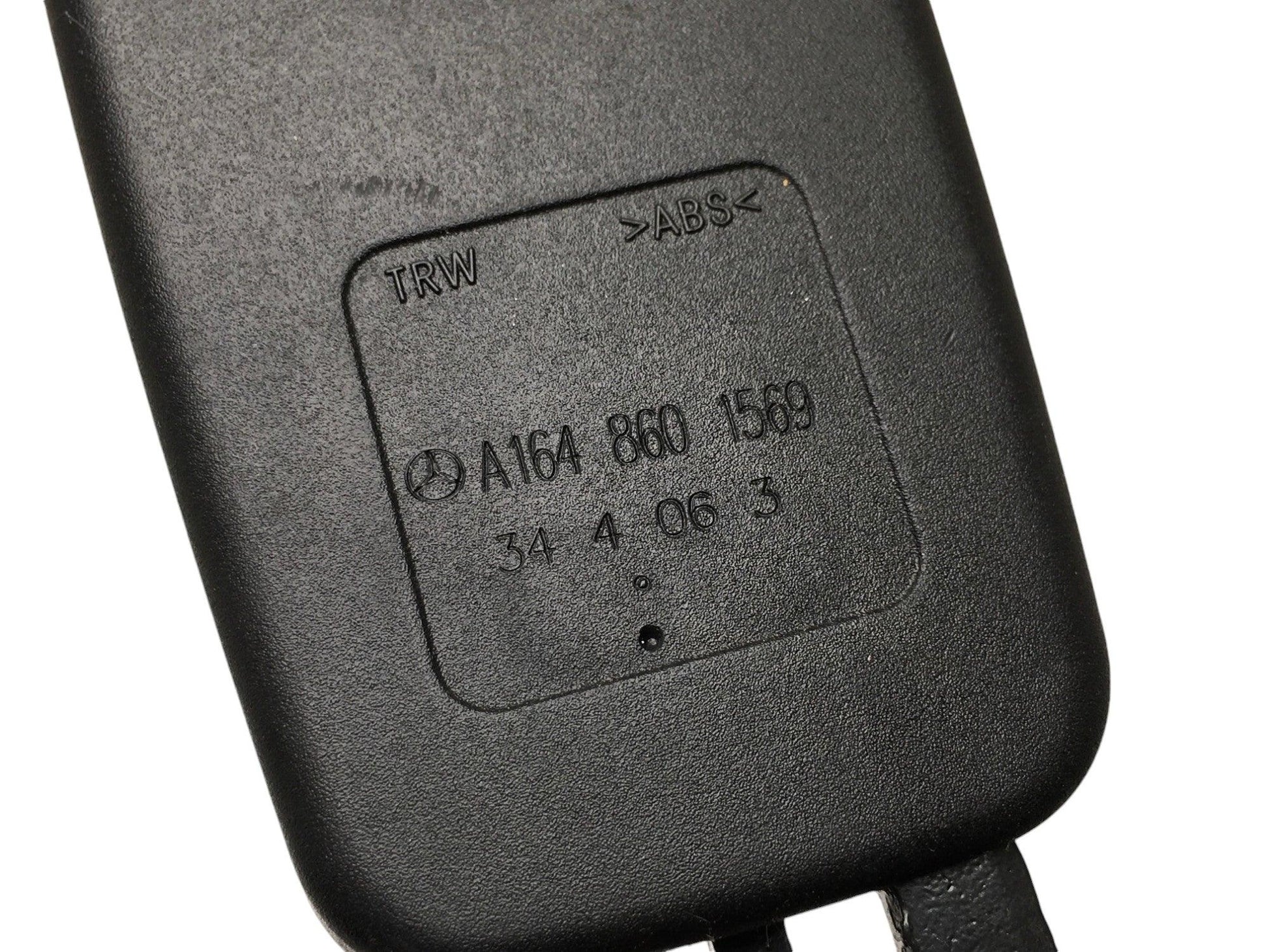 Enganche cinturones delanteros Mercedes M W164 - A1648601569