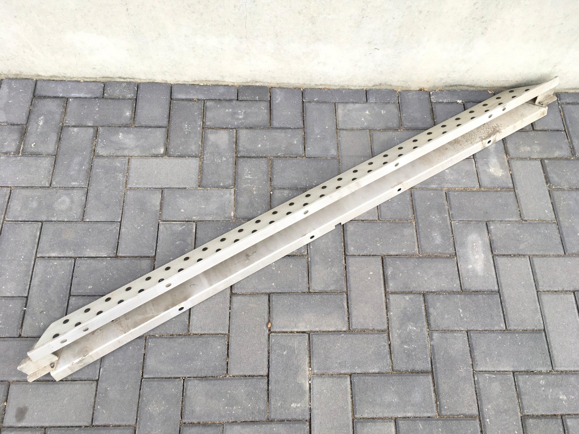 Estribera izquierda BMW X5 E53 - 5171840307708