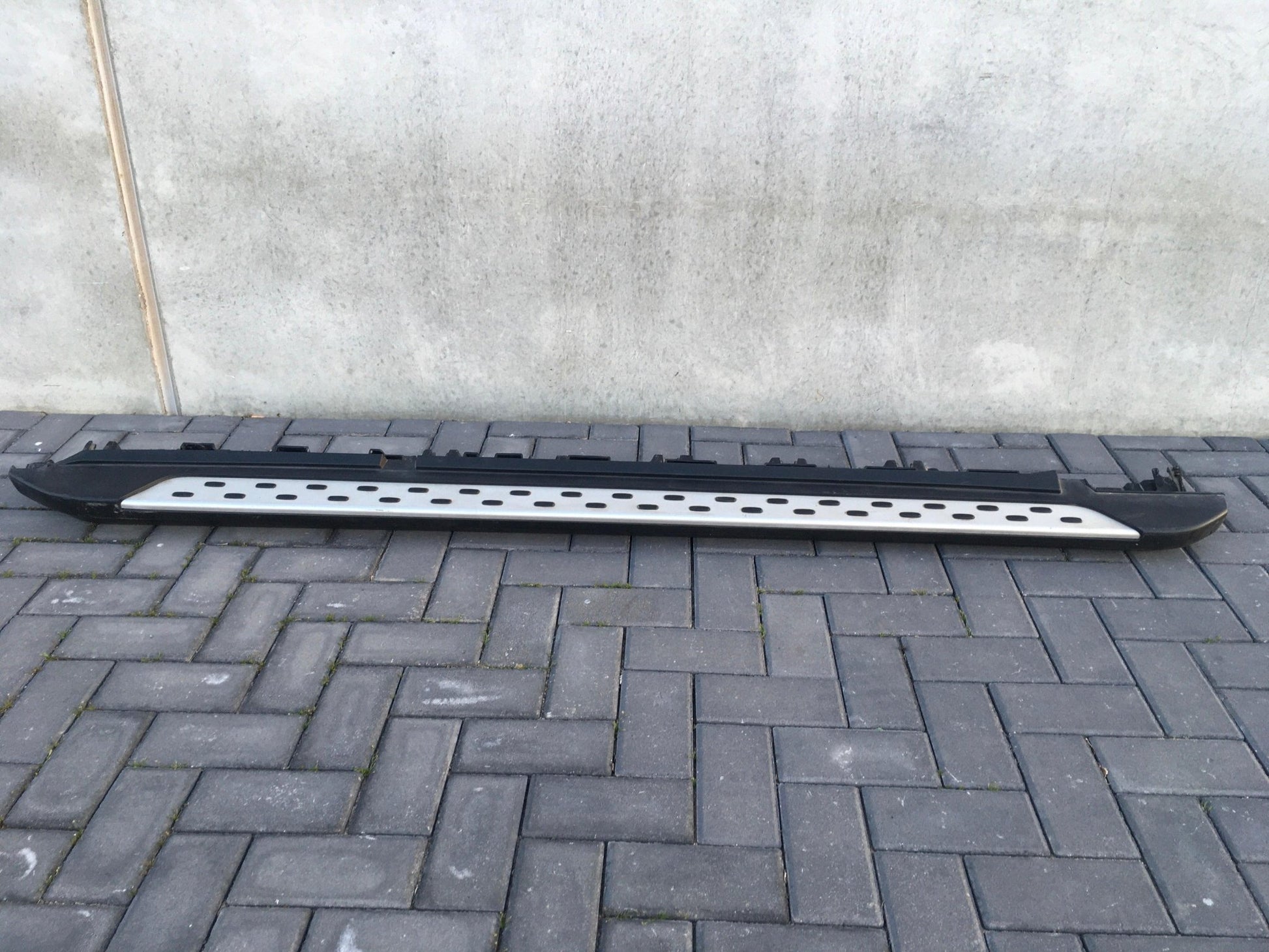 Estriberas Mercedes GLK X204 - A2045200031