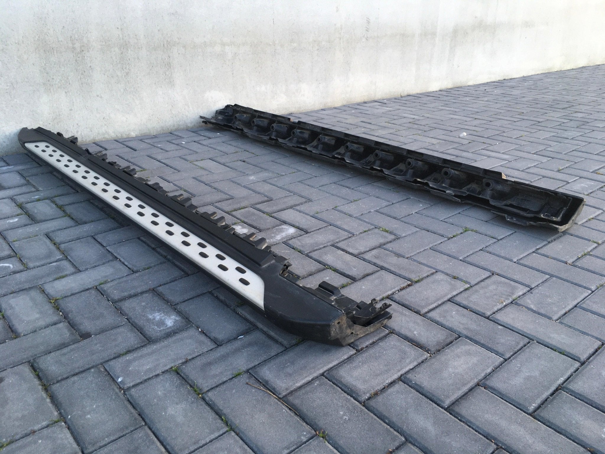 Estriberas Mercedes GLK X204 - A2045200031